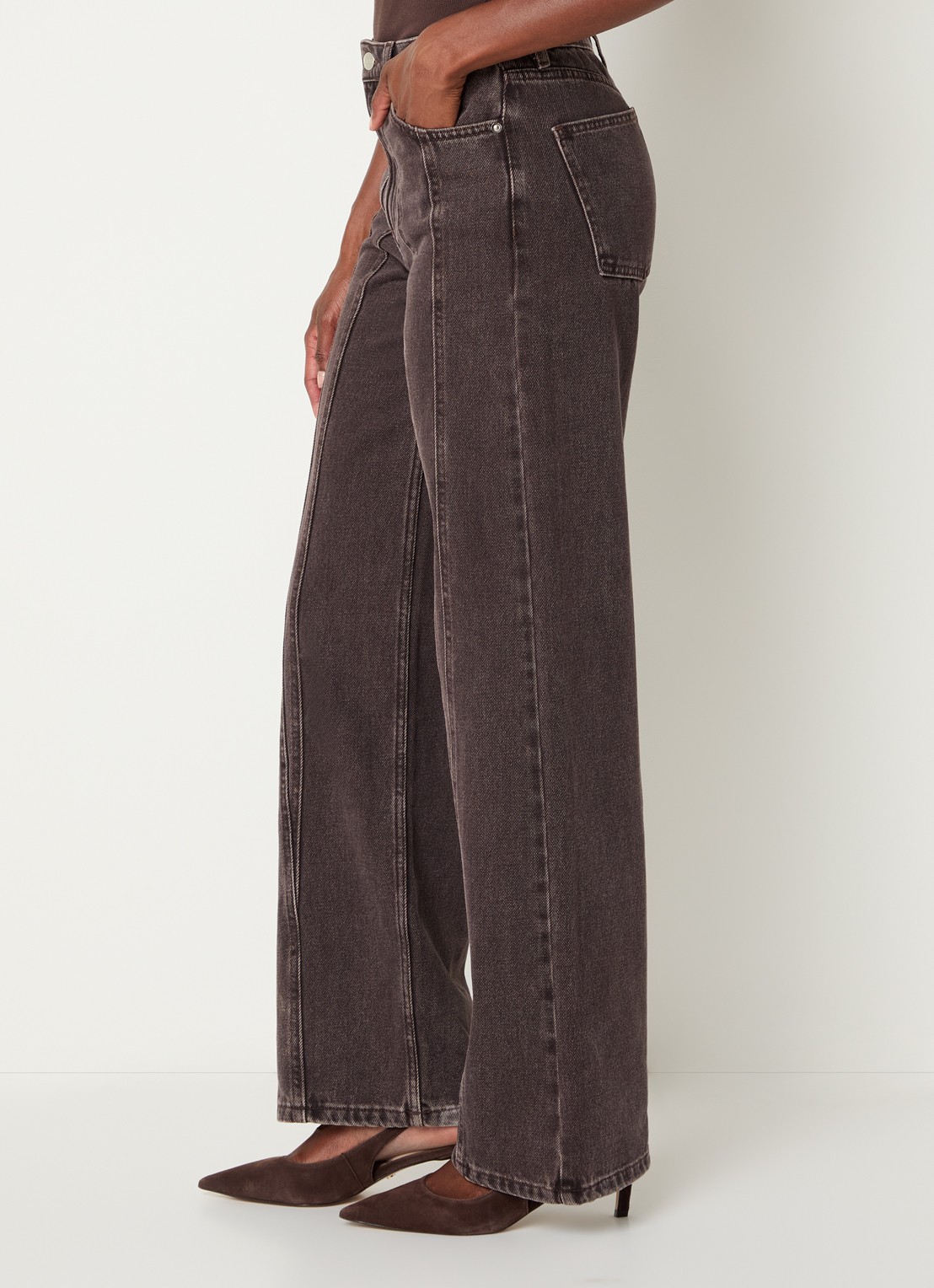 Malina Katia high waist straight leg jeans met siernaad - detail 3 donkerbruin