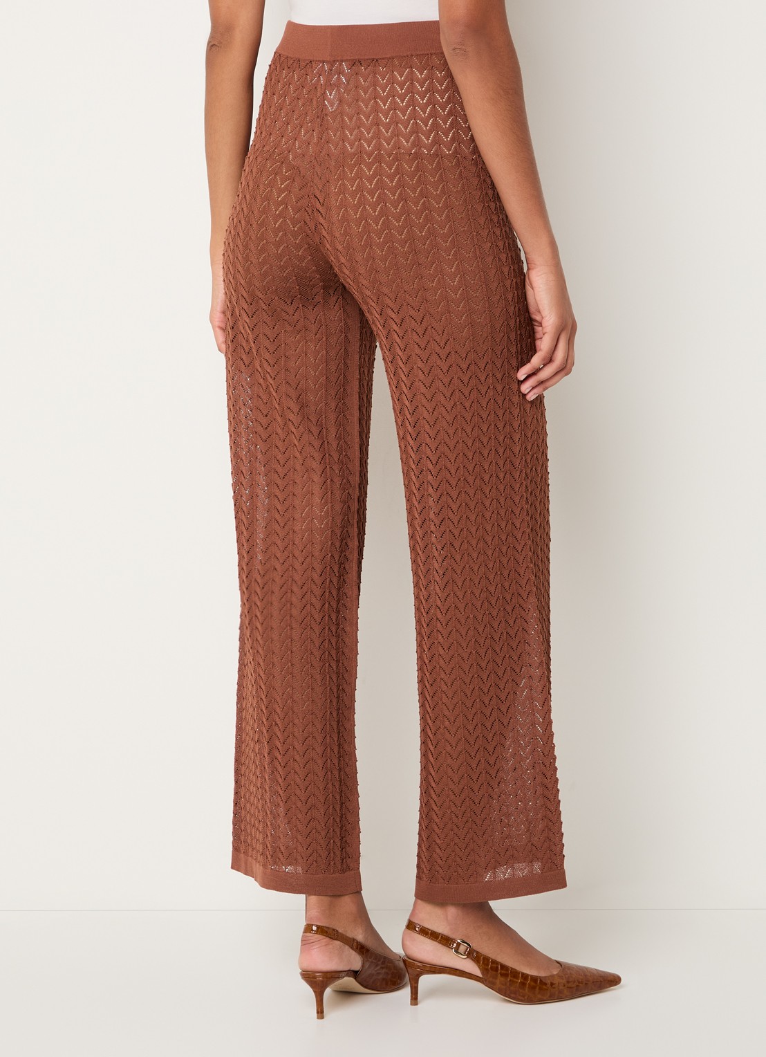 Malina Martina grofgebreide high waist wide fit broek - achterkant 4 roestbruin