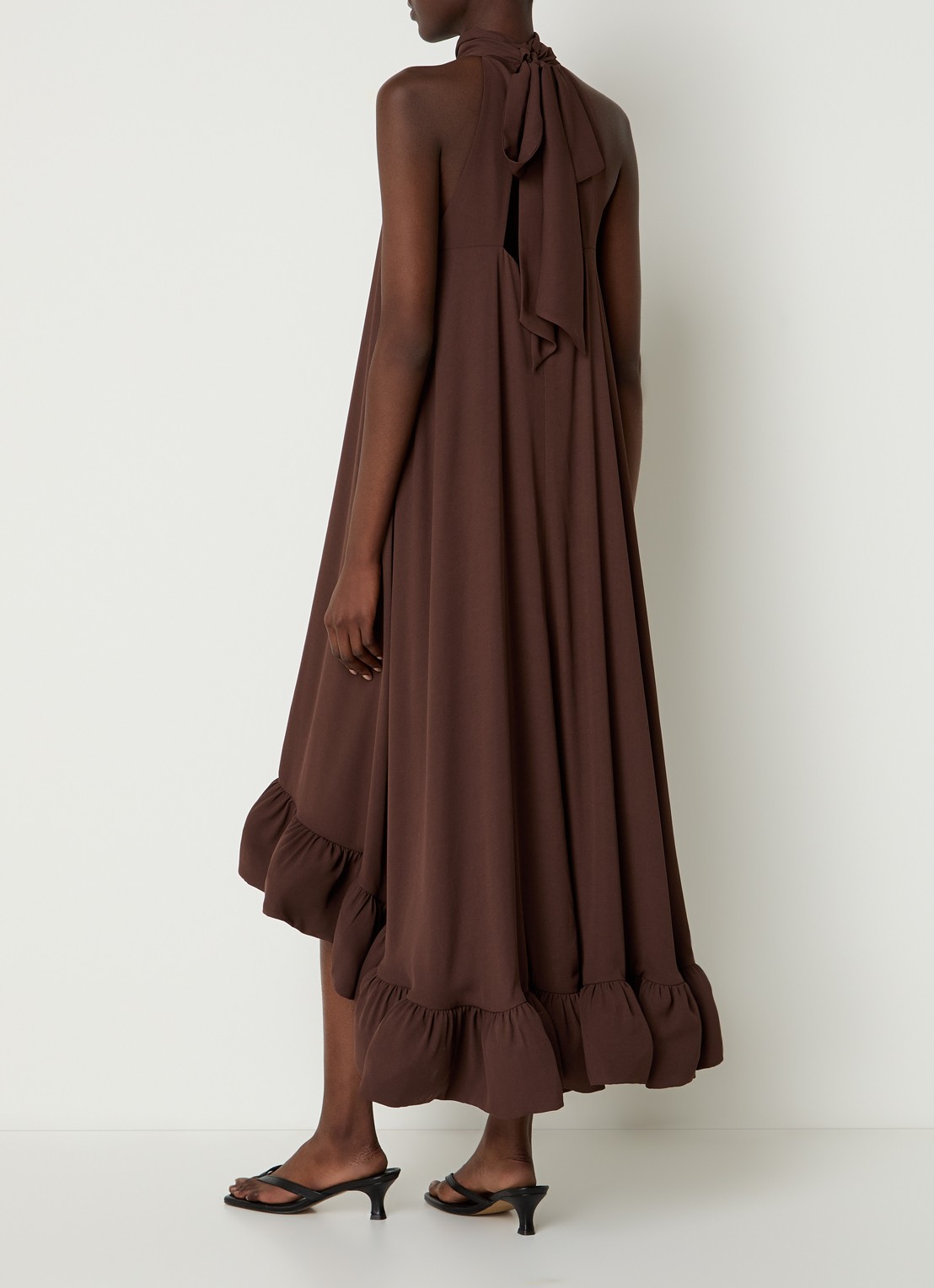 Malina Sabrina midi jurk met volant - achterkant bruin