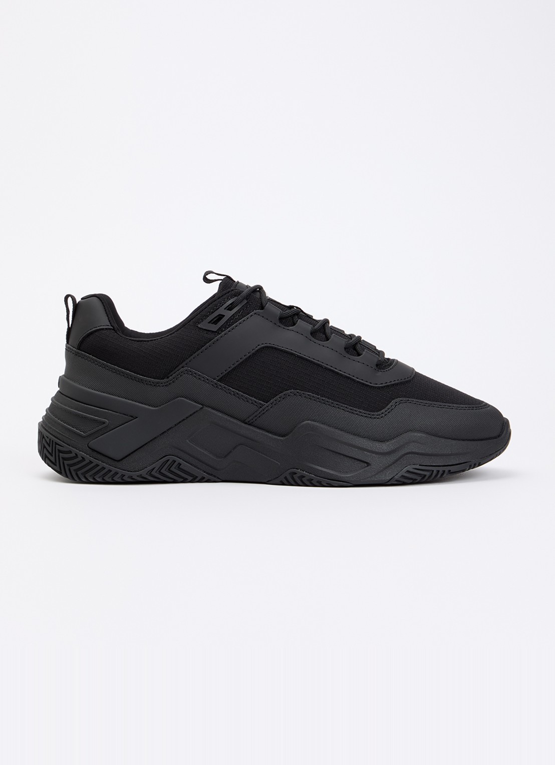 Mallet Odessy sneakers met leren details  - voorkant 2 zwart
