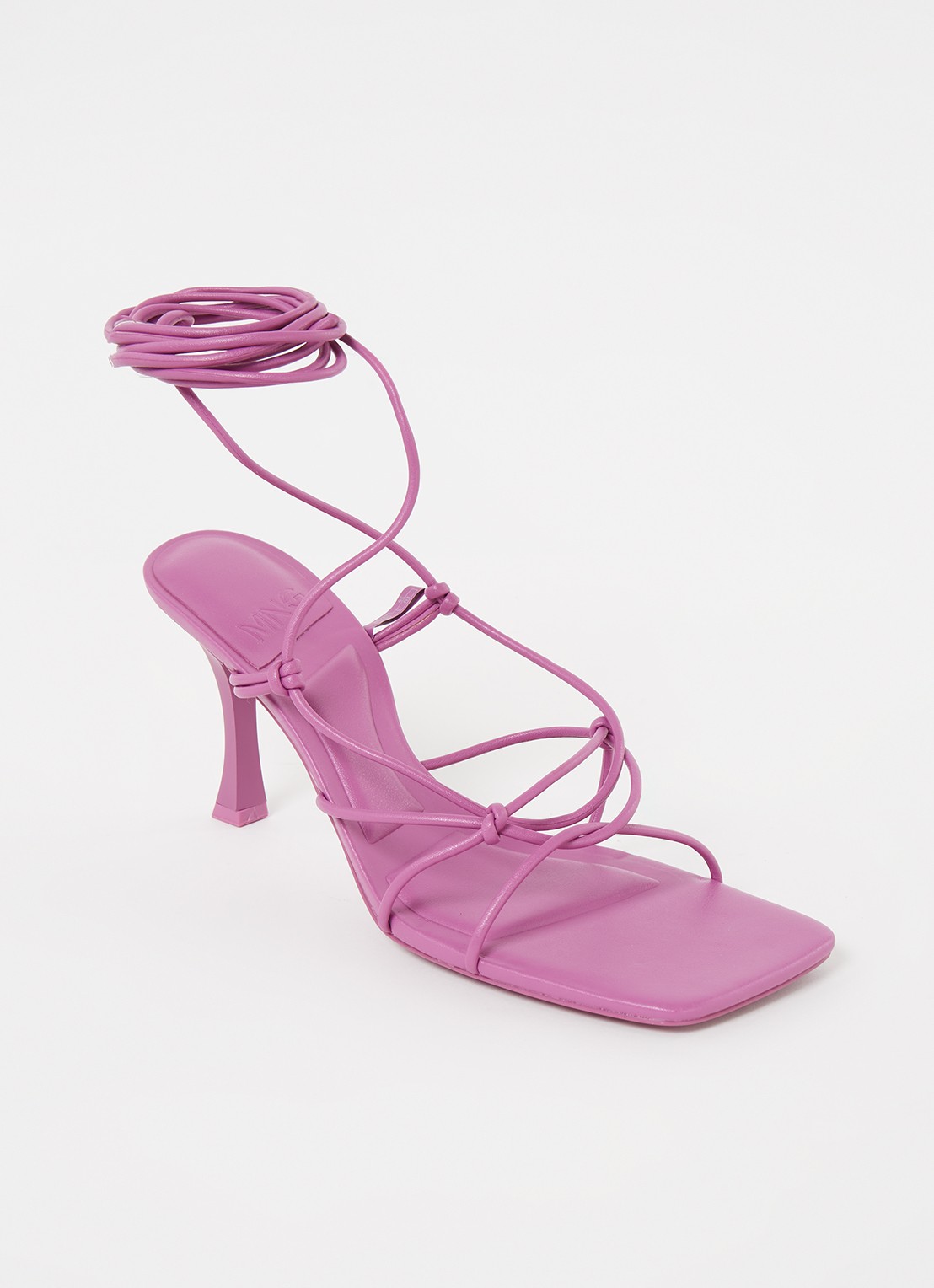 Mango Clara sandalette met knoopdetail - voorkant roze