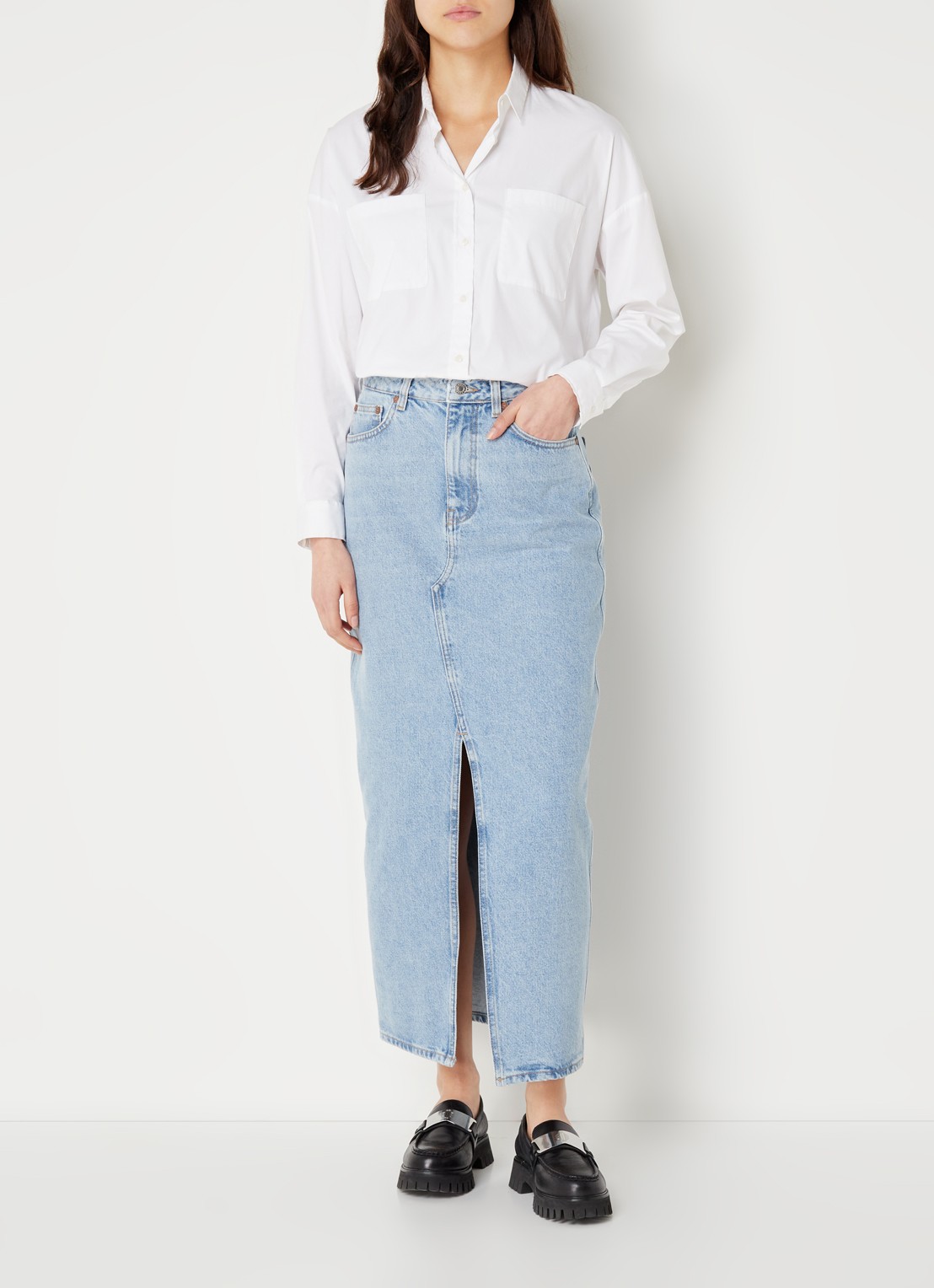 Mango Matilda rok van spijkerstof met lichte wassing - voorkant 2 indigo
