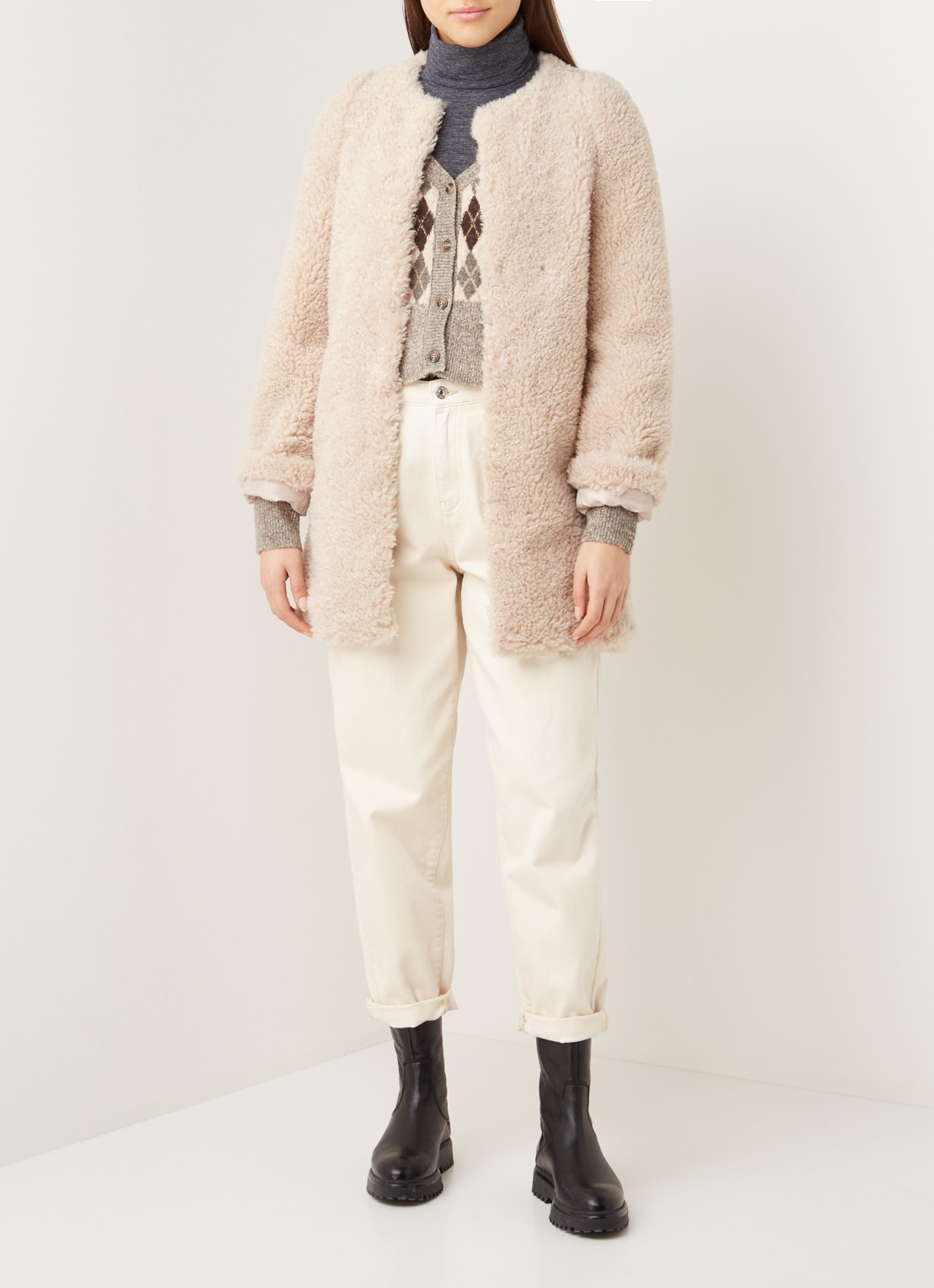 Mango Rihanna teddy jas met steekzakken - voorkant 4 beige