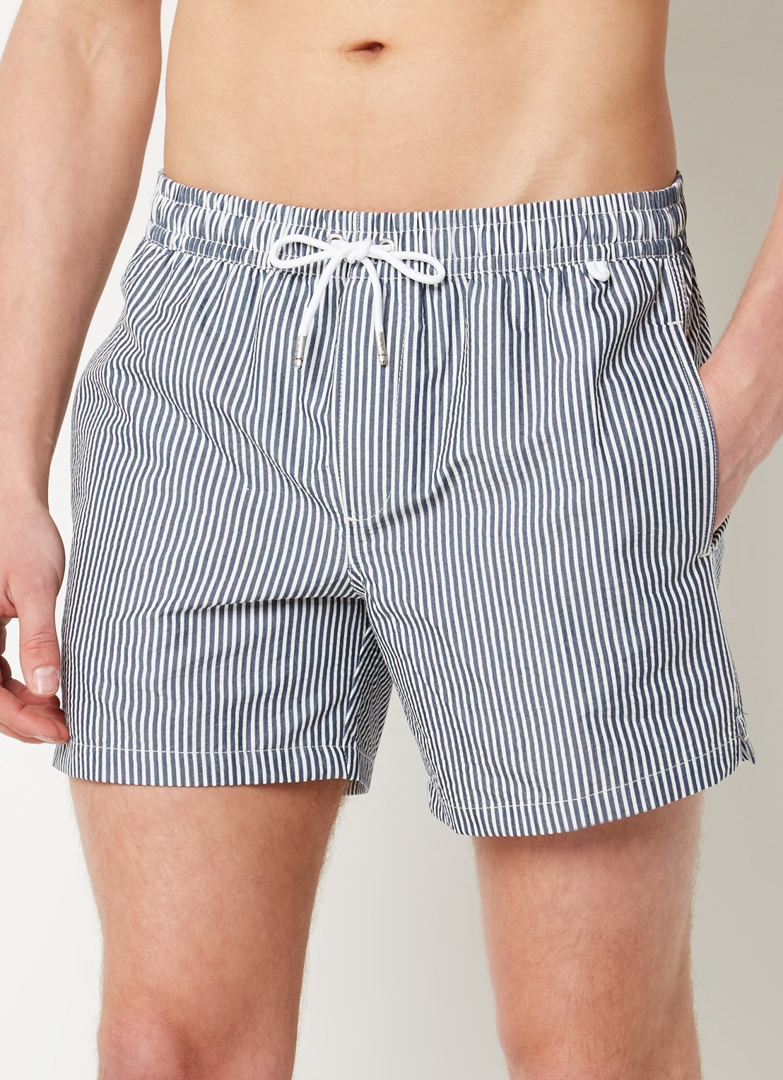 Mango Seer zwemshorts met streepprint - detail donkerblauw