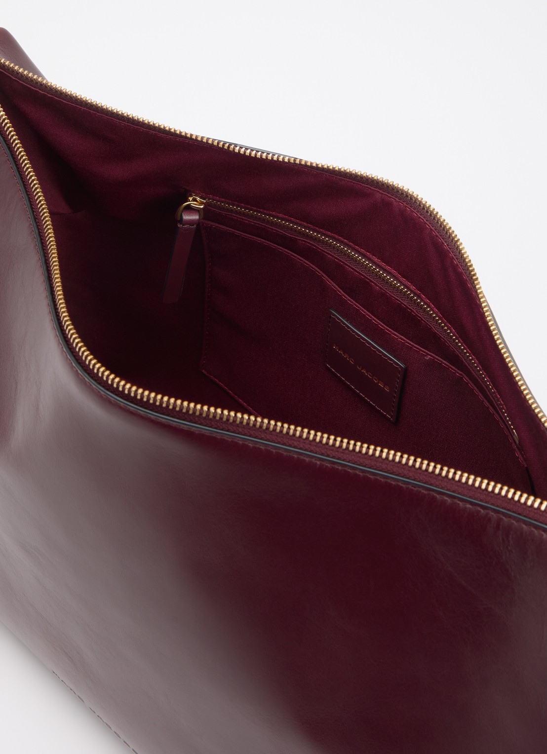 Marc Jacobs Scene Large schoudertas van leer met verstelbare schouderriem - detail 2 bordeauxrood
