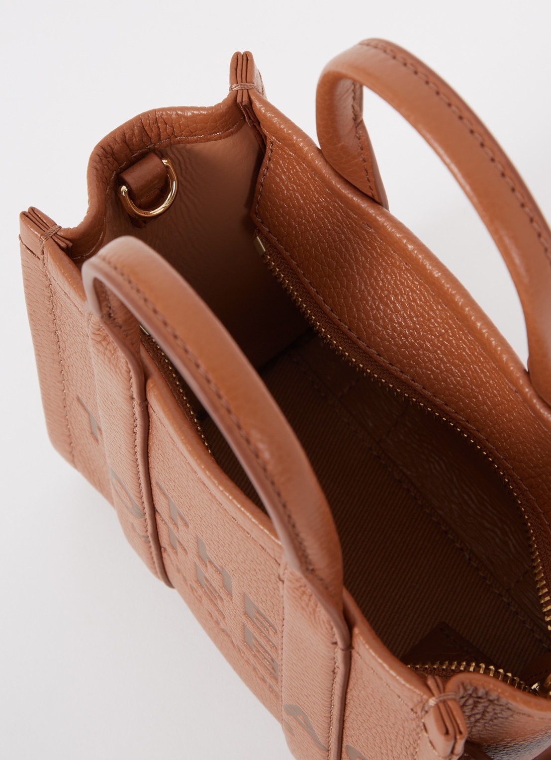 Marc Jacobs The Crossbody Tote handtas van leer met logo - detail 2 cognac