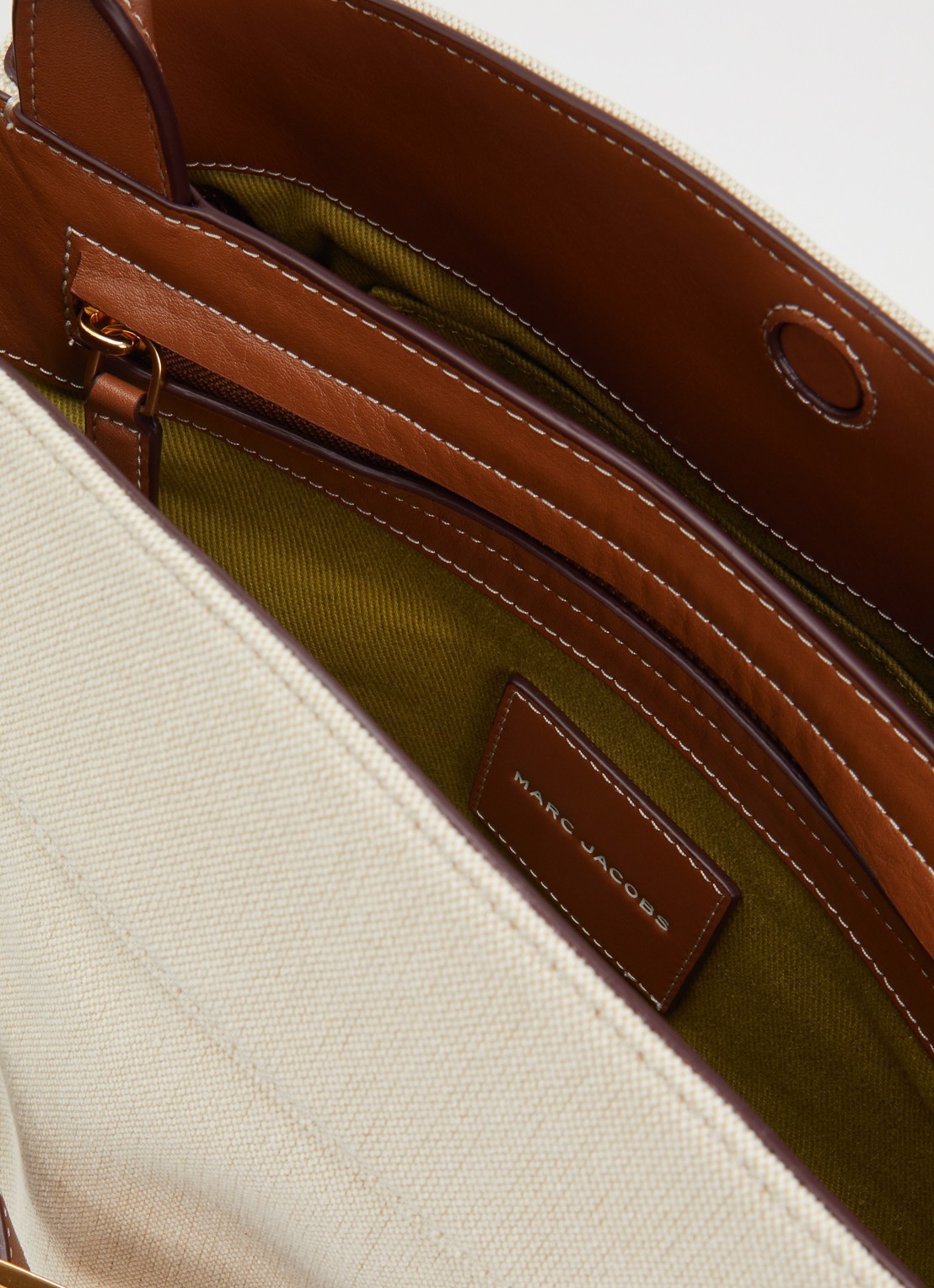 Marc Jacobs The Dakota Satchel schoudertas van canvas met kalfsleren details - detail 3 beige