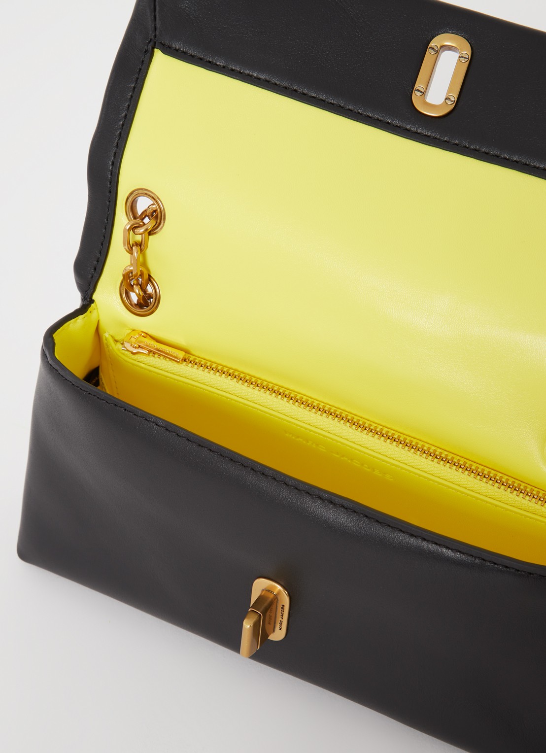 Marc Jacobs The Dual Chain Mini schoudertas van leer met verstelbare schouderriem - detail 2 zwart