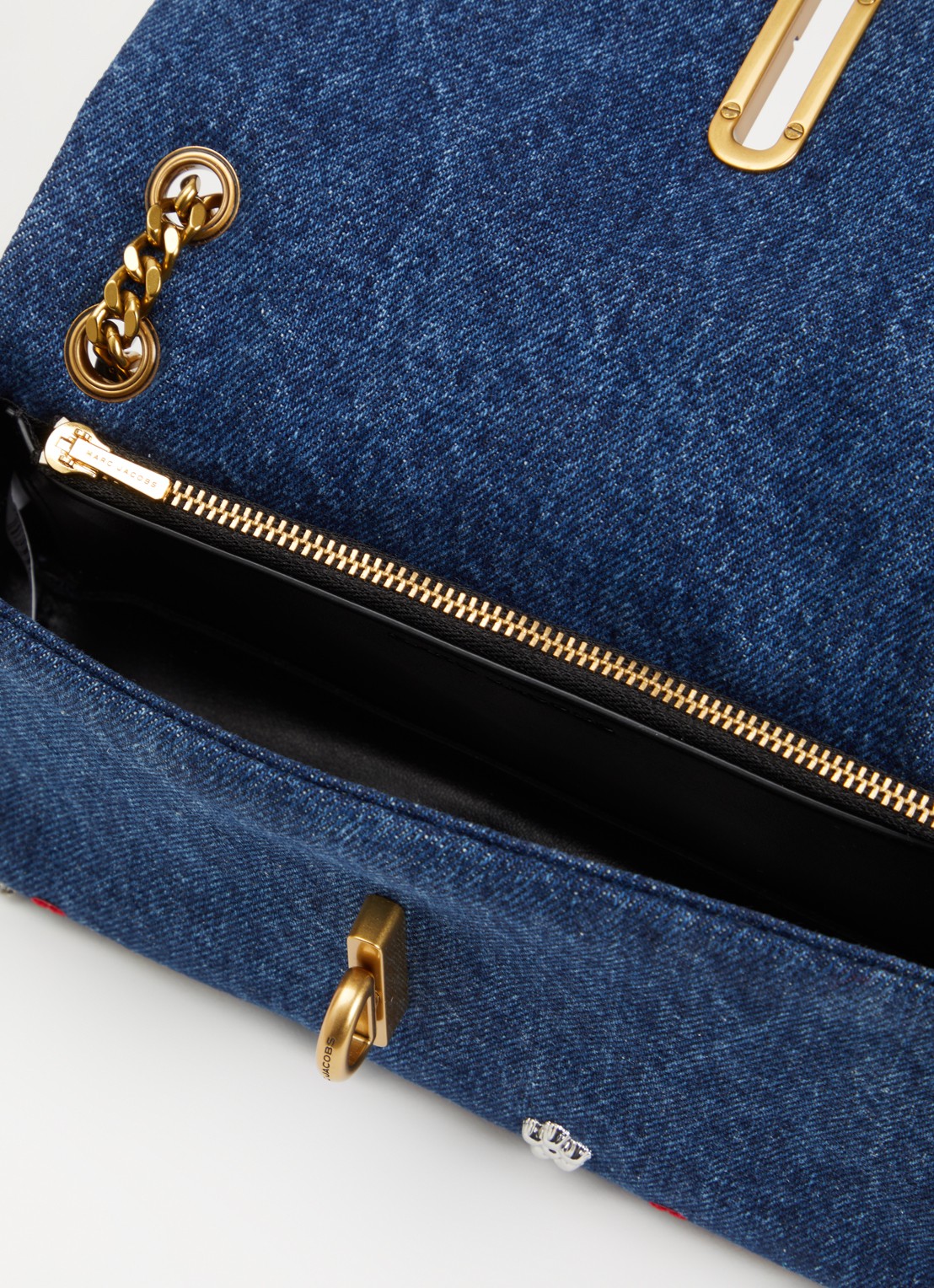 Marc Jacobs The Dual Chain Mini schoudertas van leer met verstelbare schouderriem - detail donkerbruin