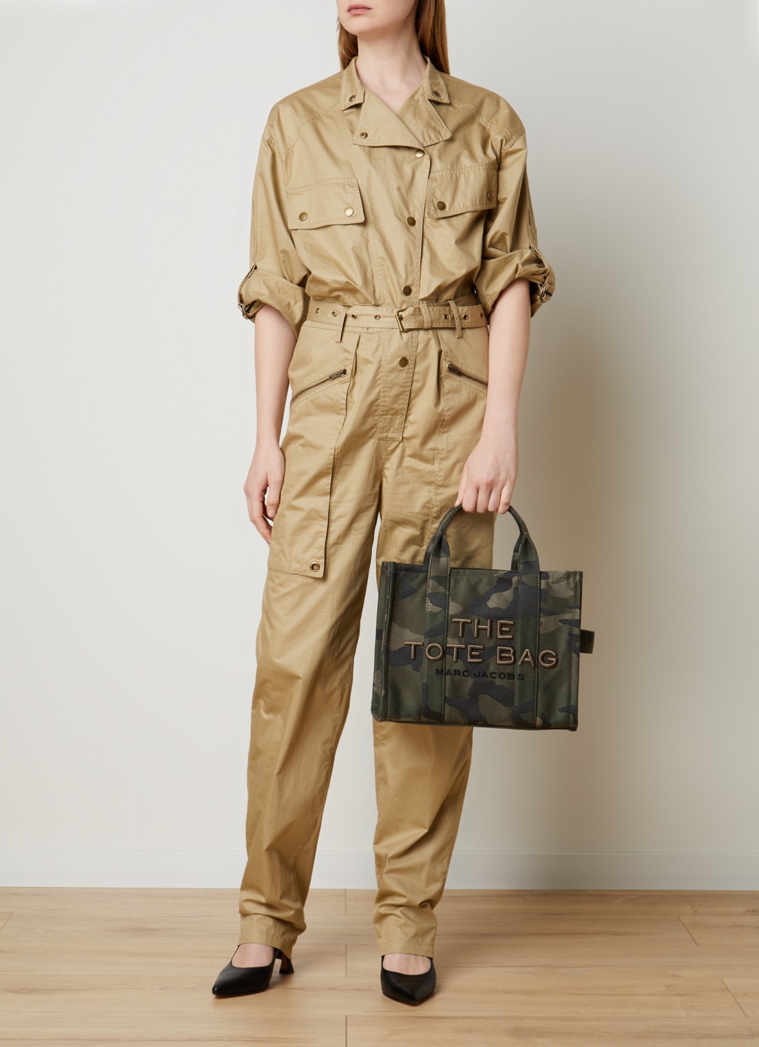 Marc Jacobs The Medium Tote handtas van canvas met jacquard dessin en logo  - voorkant 3 legergroen