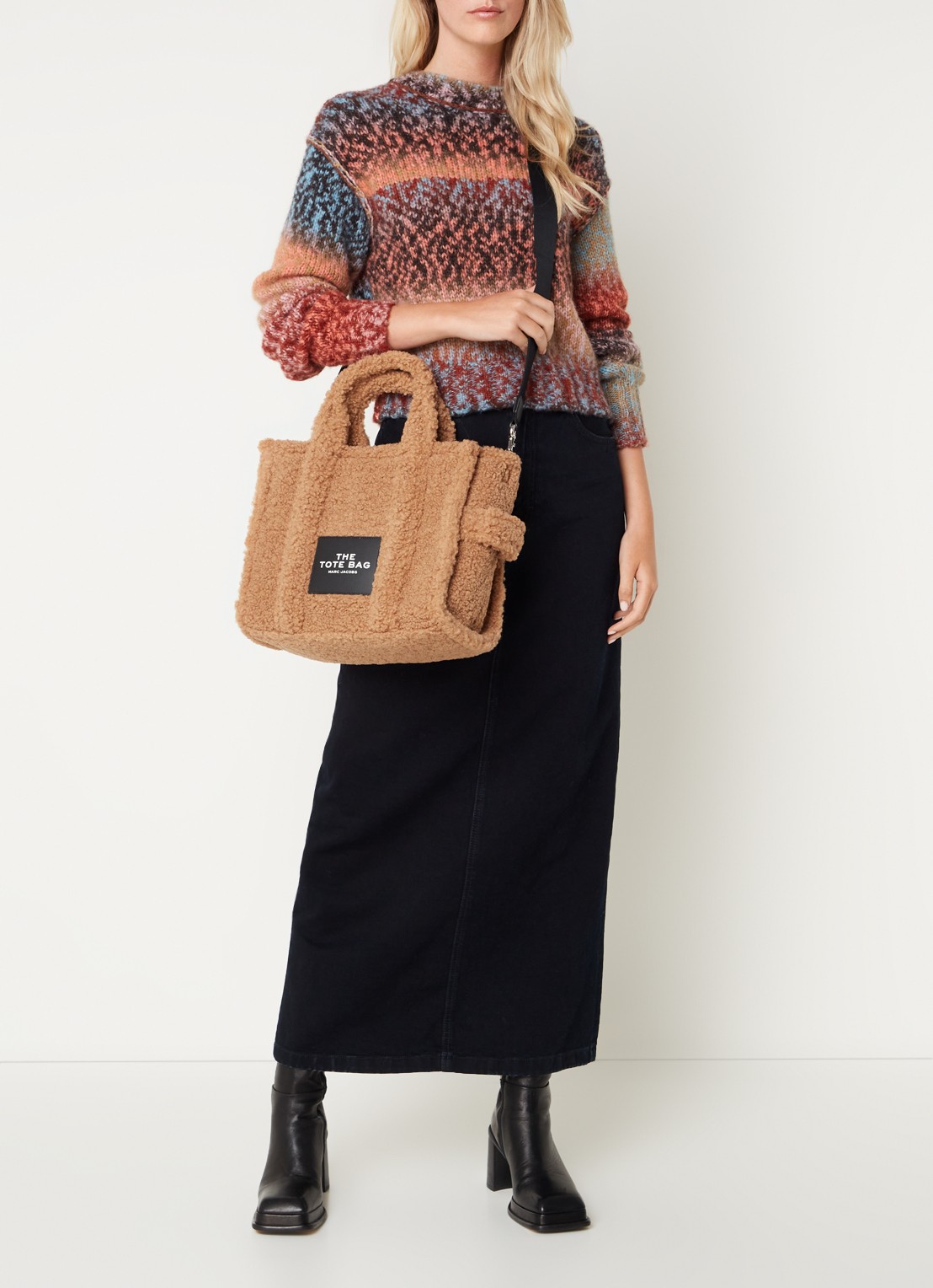 Marc Jacobs The Medium Tote handtas van teddy - voorkant 3 camel