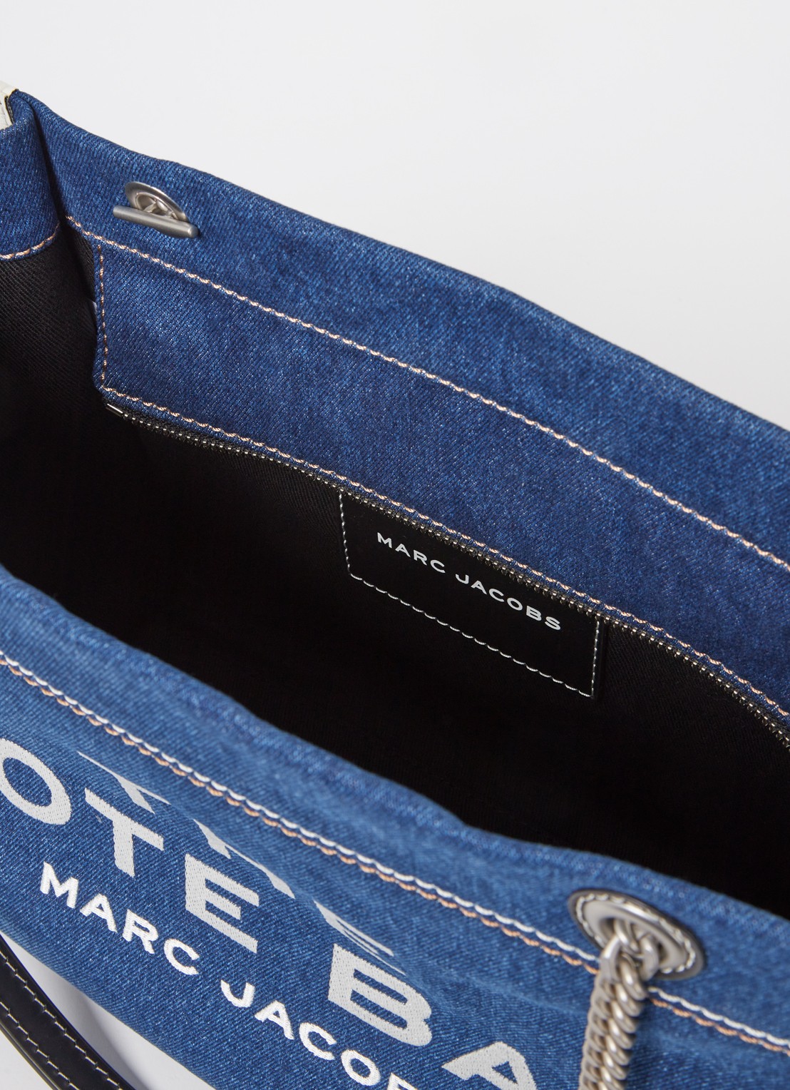 Marc Jacobs The Medium Tote schoudertas van denim - detail 2 jeans
