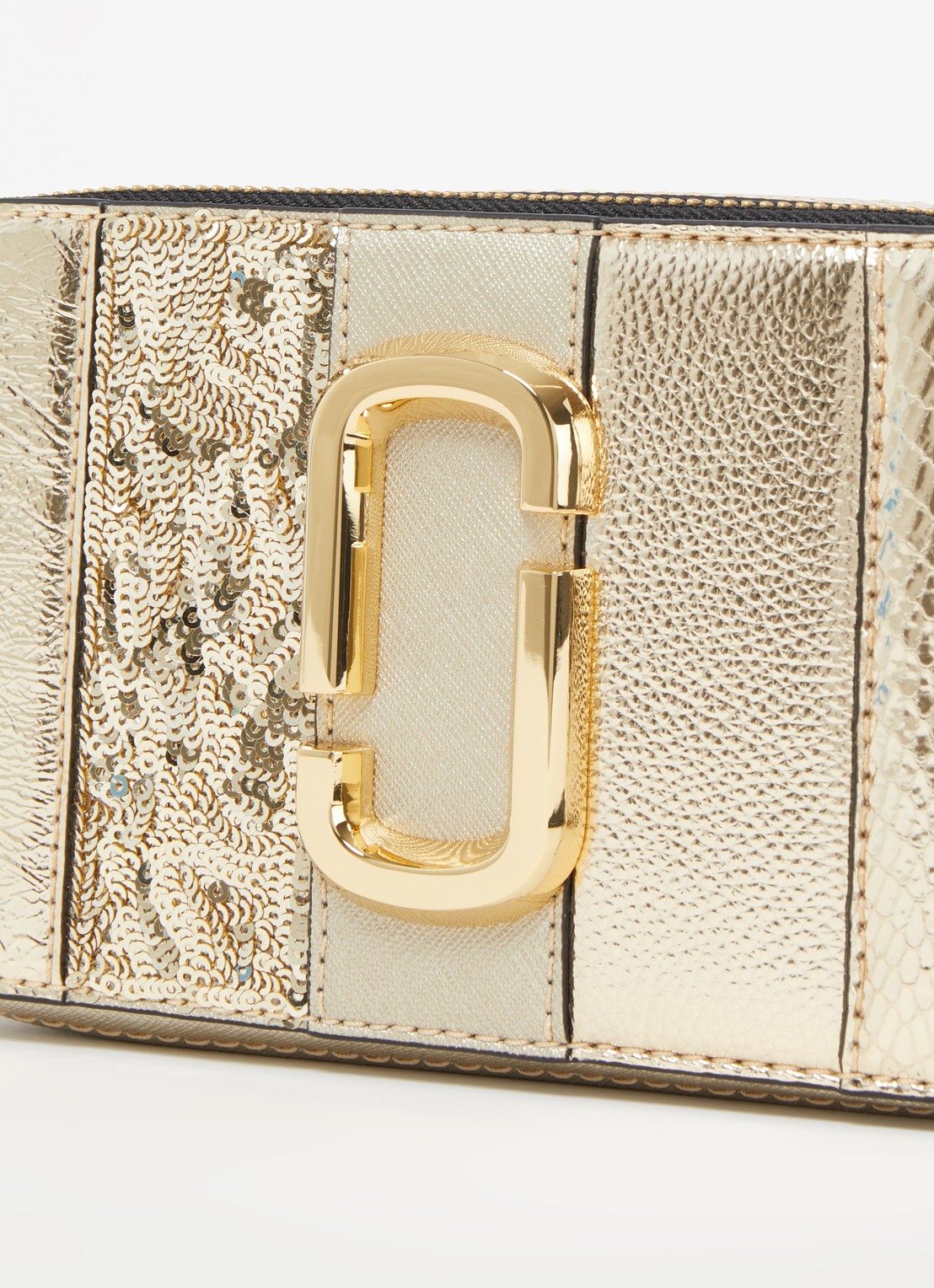 Marc Jacobs The Snapshot Metallic crossbodytas van leer - detail 4 goud