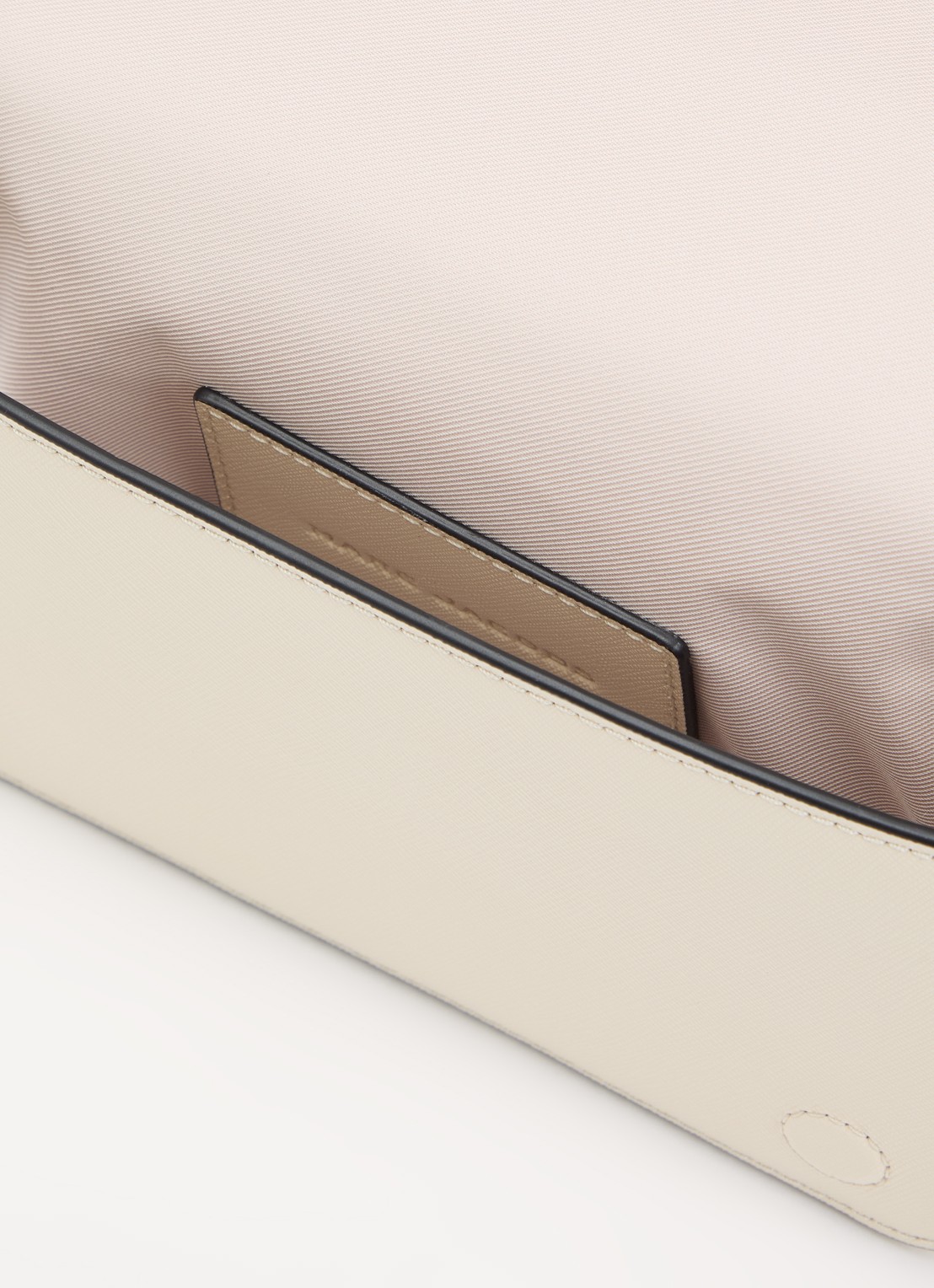 Marc Jacobs The Snapshot Wallet On Chain clutch van leer met afneembare schouderriem - detail 3 beige