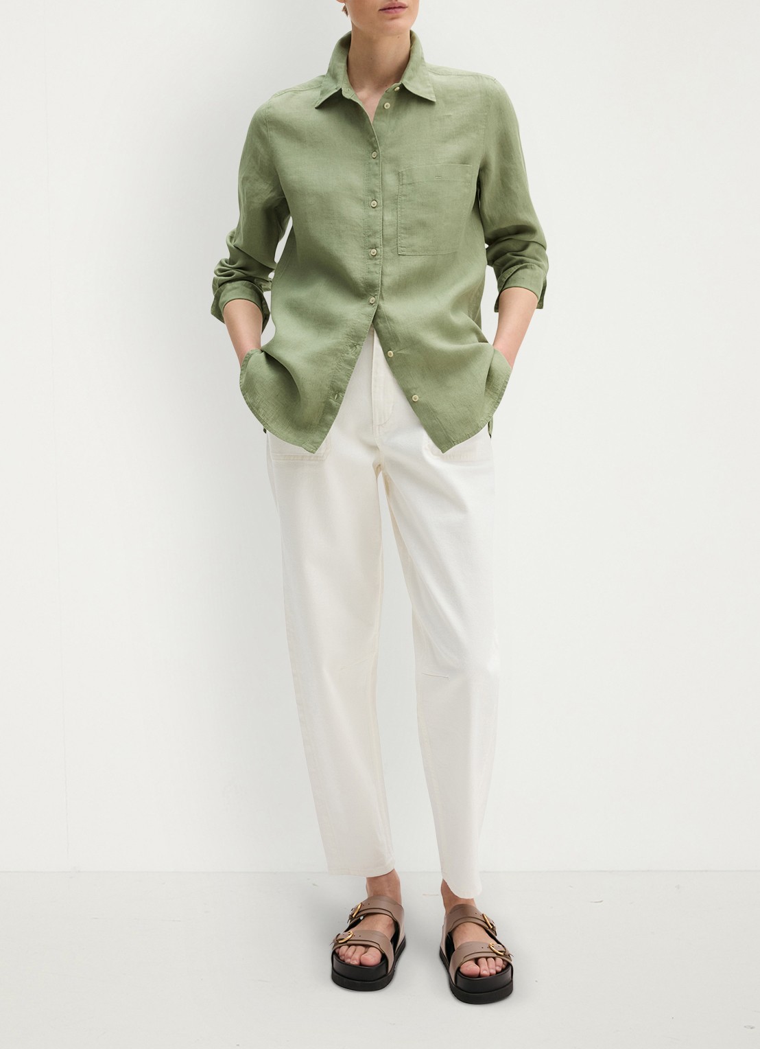 Marc O'Polo Blouse van linnen met borstzak - voorkant 3 lindegroen