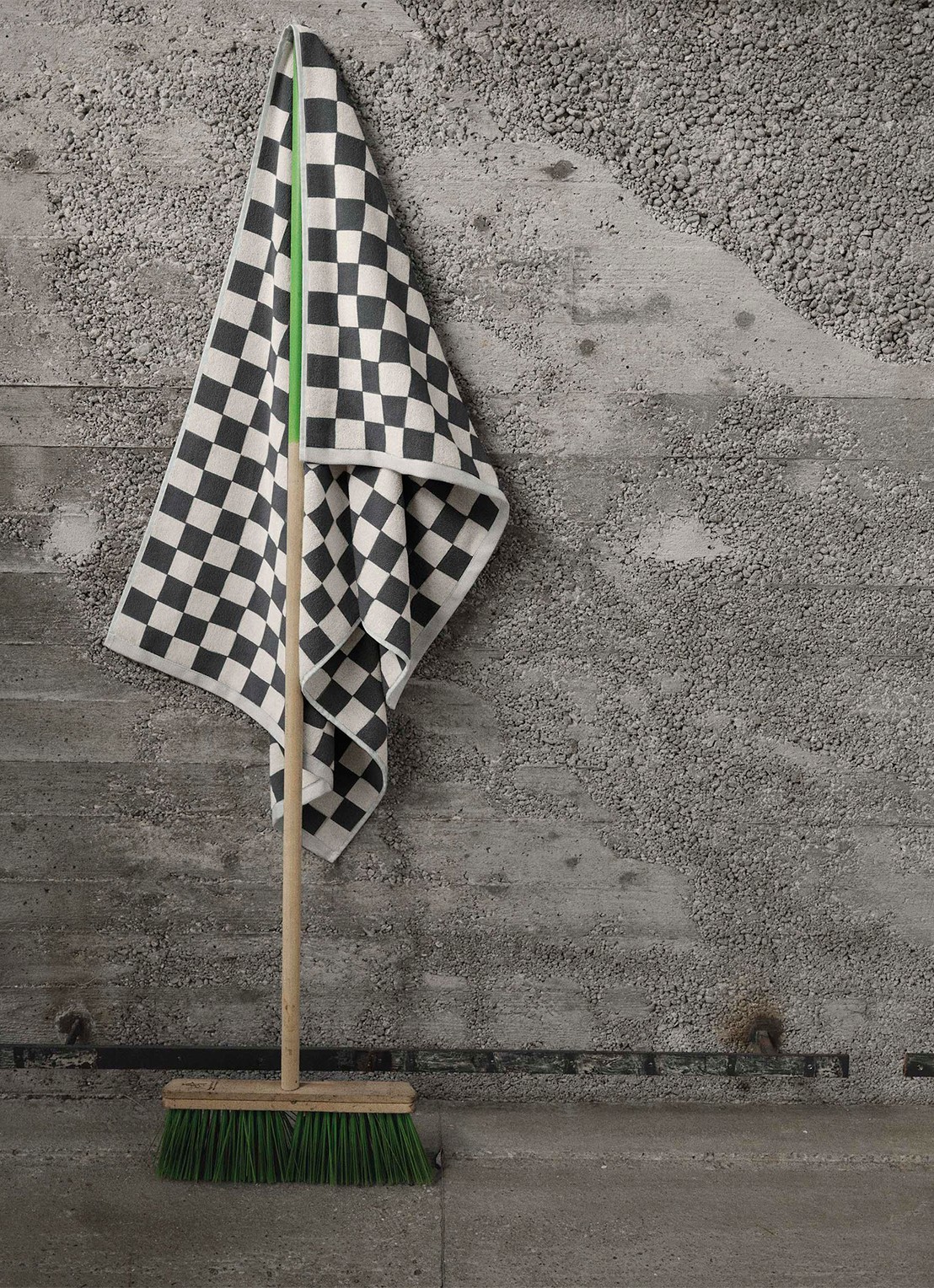 Marc O'Polo Checker badhanddoek - 550 gr/m2 - detail 3 antraciet