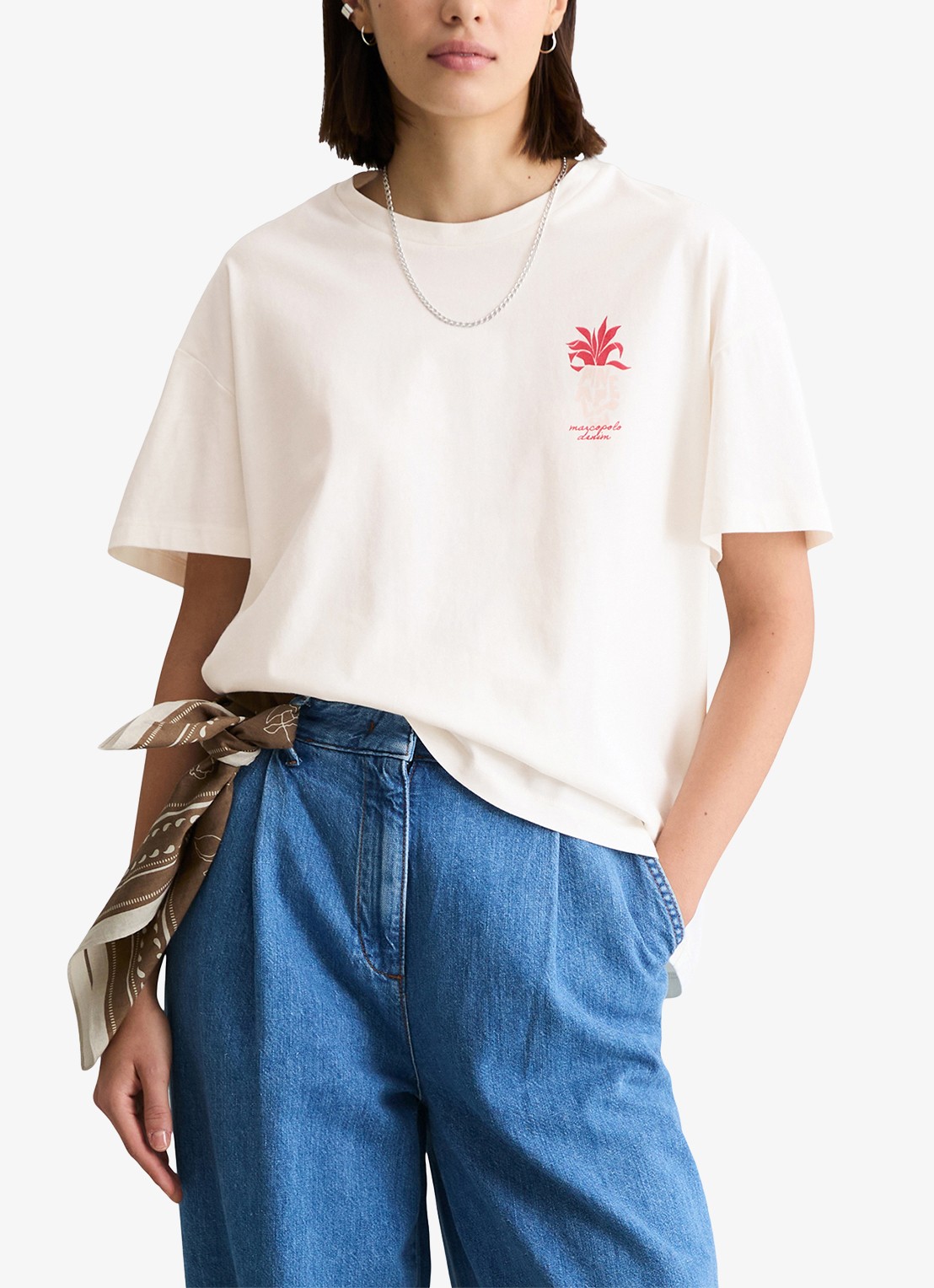 Marc O'Polo Denim T-shirt met logo en ronde hals  - detail 3 wit
