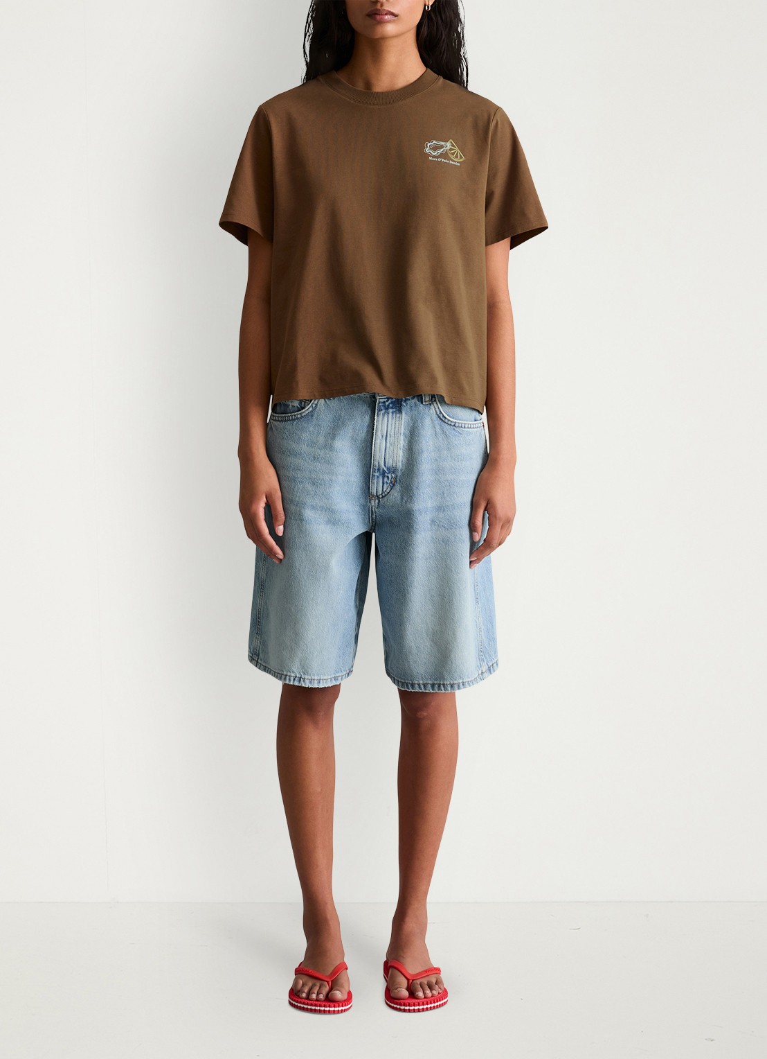 Marc O'Polo Denim T-shirt met logo - voorkant 3 umbra brown-1624 / bruin