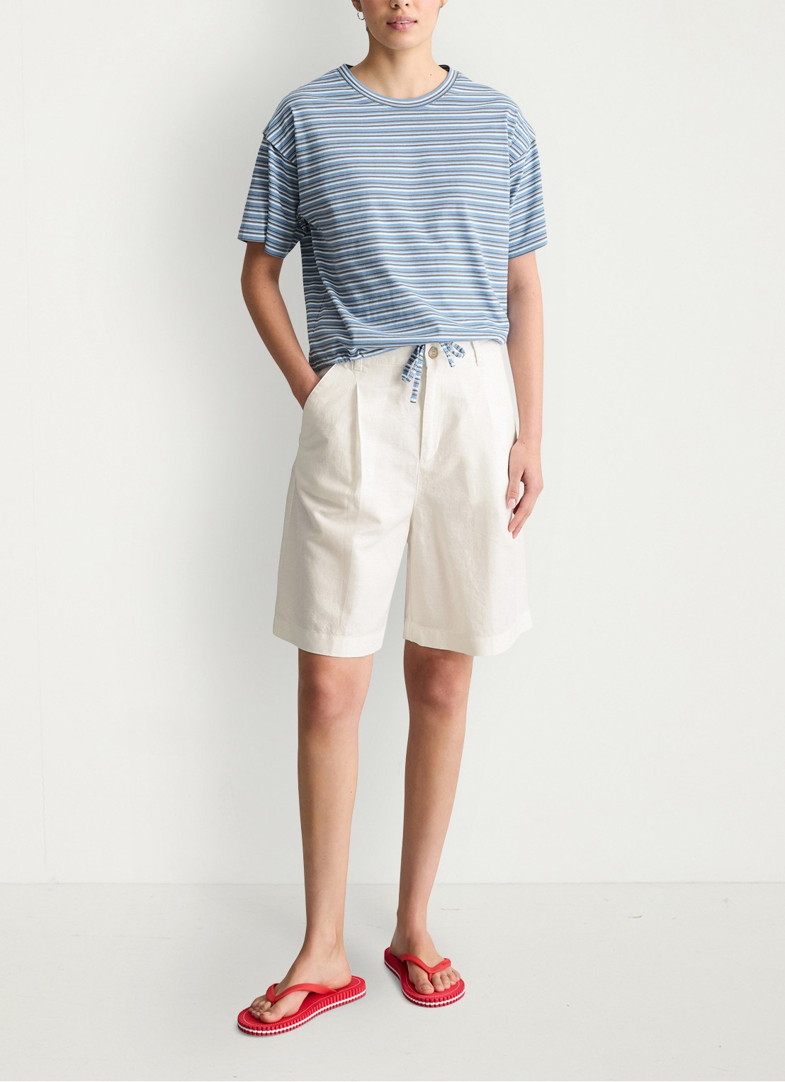 Marc O'Polo Denim T-shirt met streepprint en trekkoord - voorkant 2 light blue 06-5704 / blauw