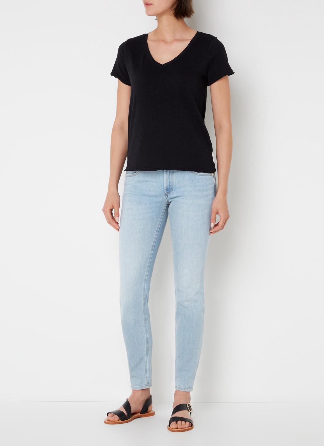 Marc O'Polo Denim T-shirt met V-hals - voorkant 3 zwart