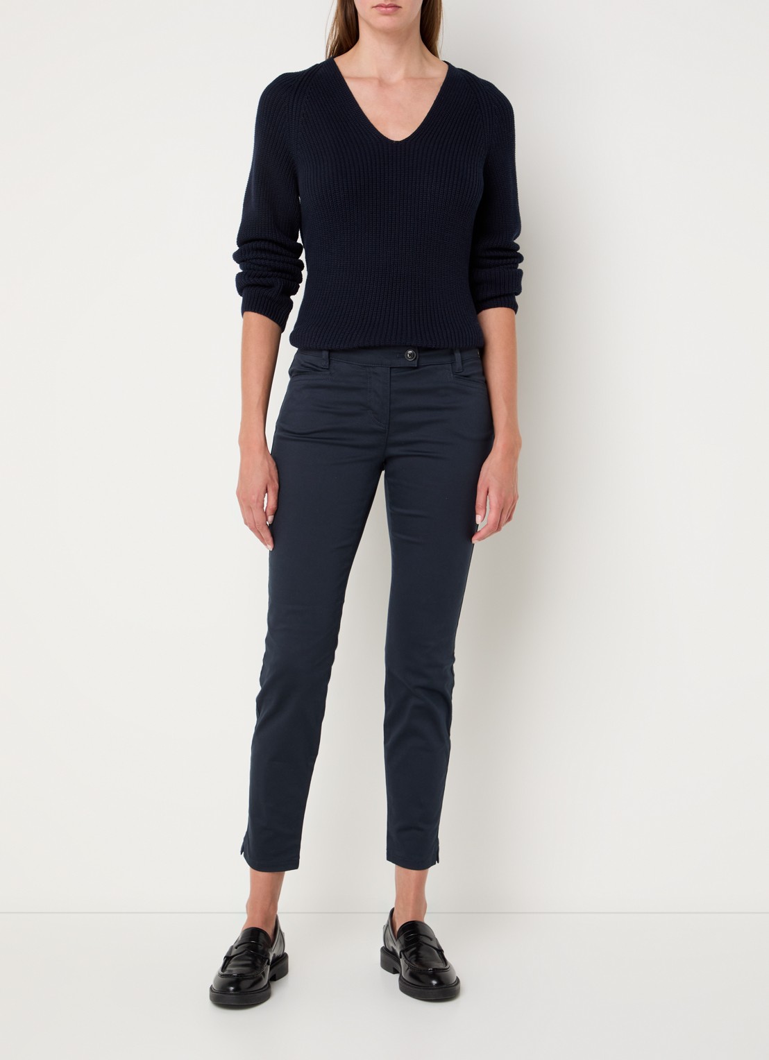 Marc O'Polo Fijngebreide pullover met V-hals - voorkant 2 donkerblauw