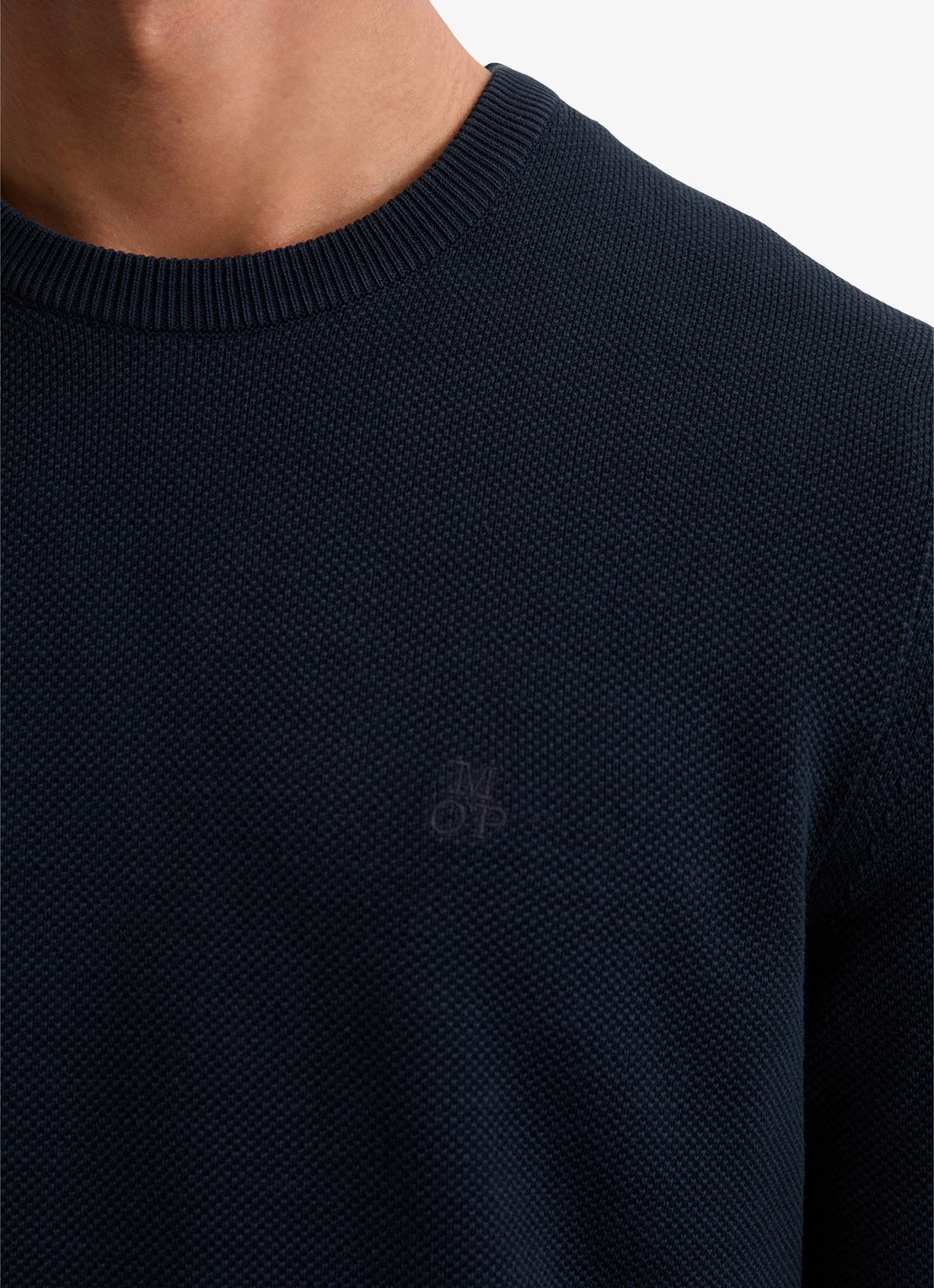 Marc O'Polo Fijngebreide pullover van katoen - detail 5 donkerblauw