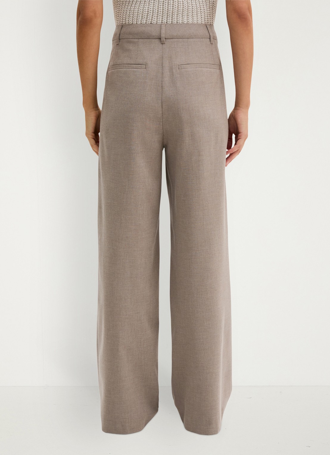 Marc O'Polo High waist wide fit pantalon met steekzakken - achterkant 3 lichtbruin