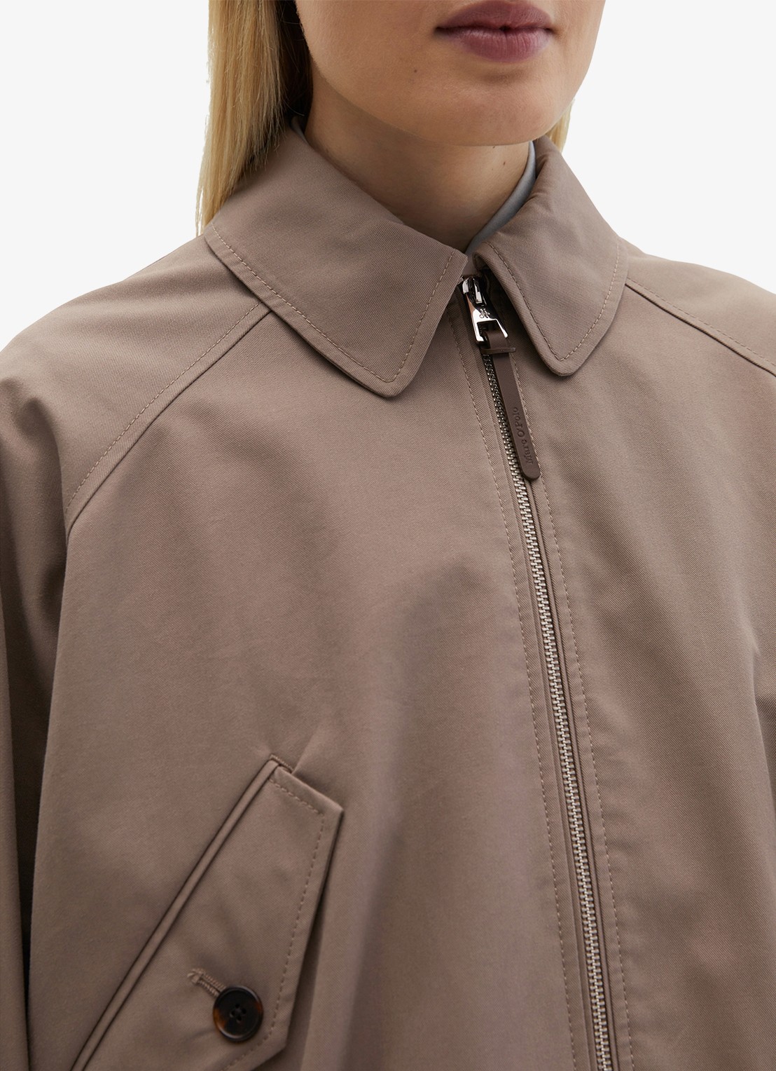 Marc O'Polo Jack met klepzakken - detail 2 bruin