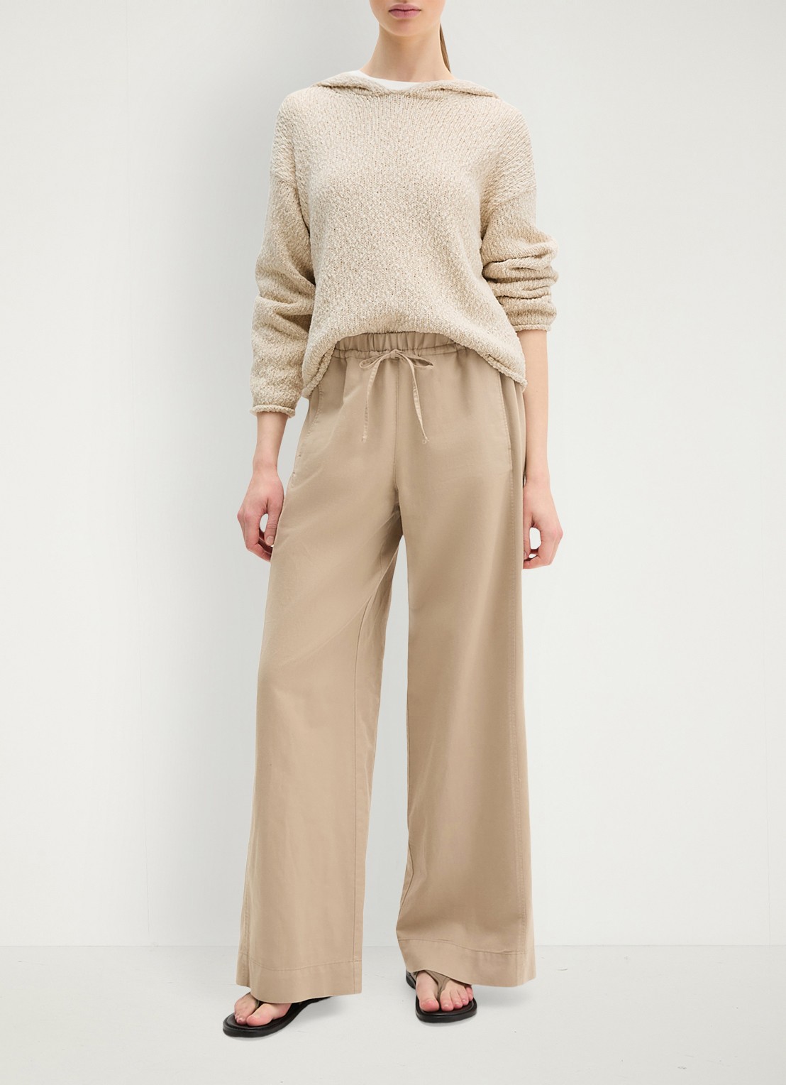 Marc O'Polo Loose fit broek in lyocell blend - voorkant 3 beige