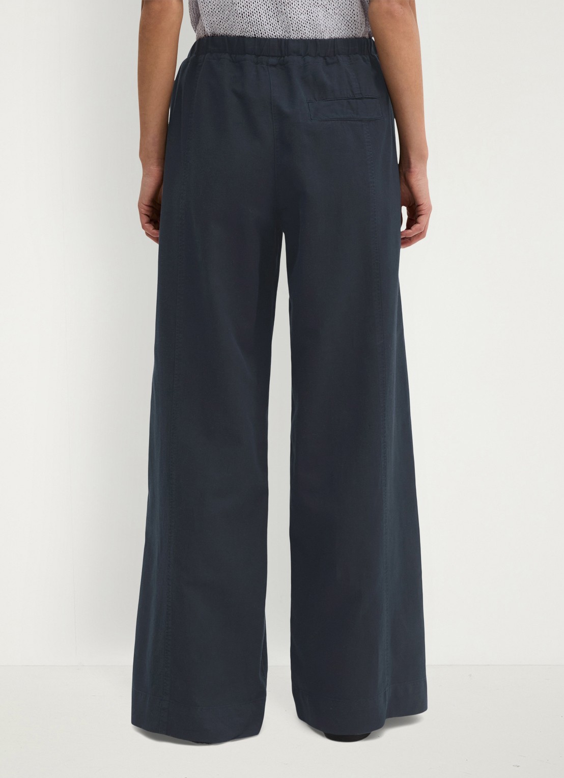 Marc O'Polo Loose fit broek in lyocell blend - achterkant 5 donkerblauw