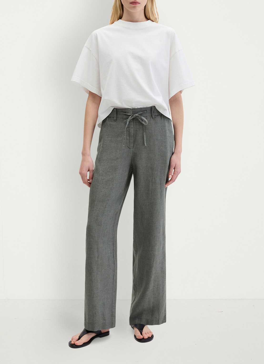 Marc O'Polo Loose fit broek met trekkoord - voorkant 2 slate grey melange-0777 / grijs