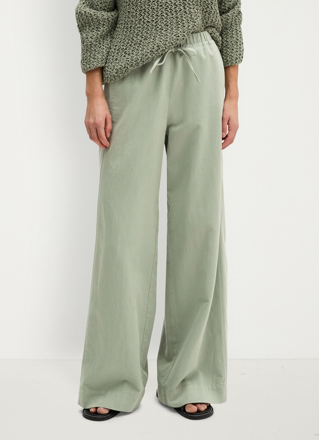 Marc O'Polo Loose fit joggingsbroek in lyocell blend - detail 2 lindegroen