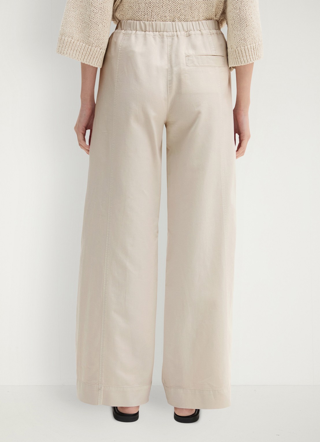 Marc O'Polo Loose fit joggingsbroek in lyocell blend - achterkant 5 beige