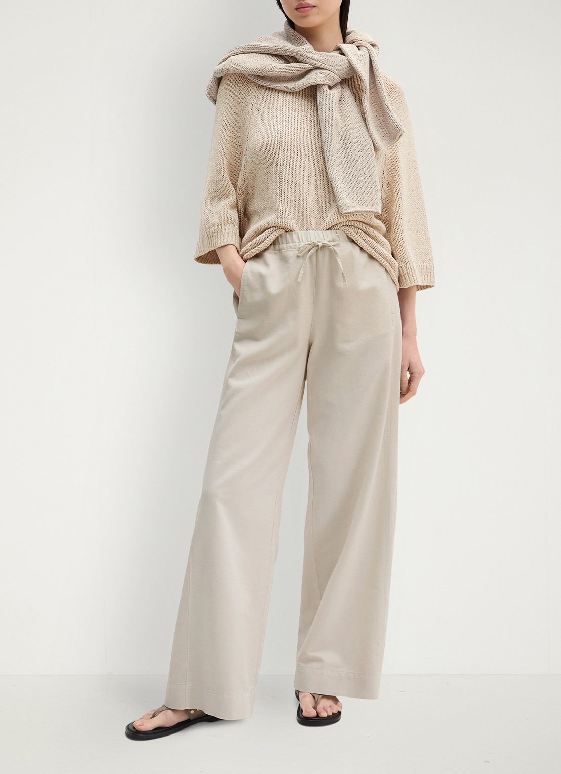 Marc O'Polo Loose fit joggingsbroek in lyocell blend - voorkant 4 beige