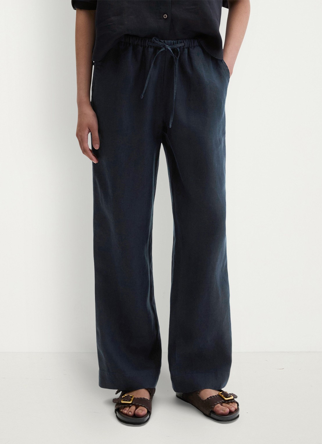 Marc O'Polo Loose fit palazzo broek van linnen met steekzakken - detail 3 deep night blue-4300 / blauw