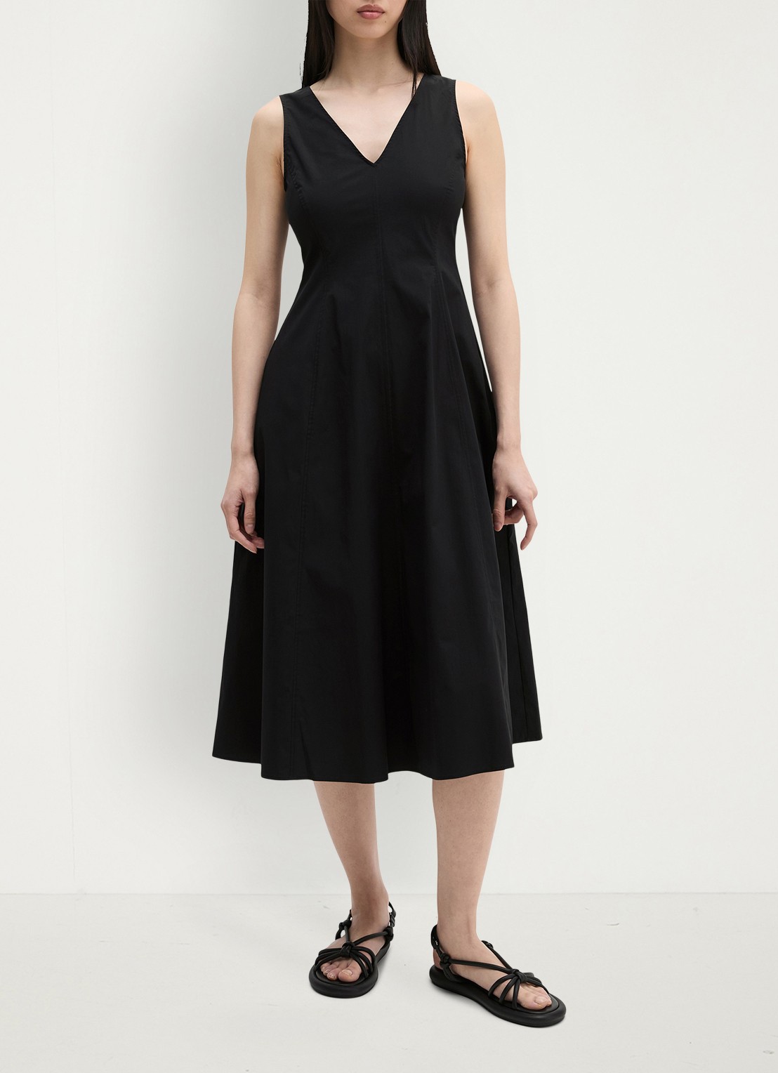Marc O'Polo Midi A-lijn jurk met V-hals - voorkant 5 black / zwart