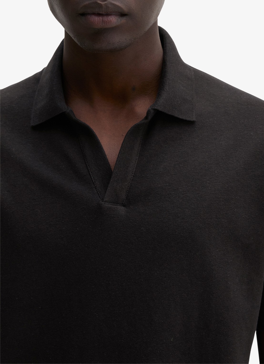 Marc O'Polo Polo in linnenblend - detail 4 zwart