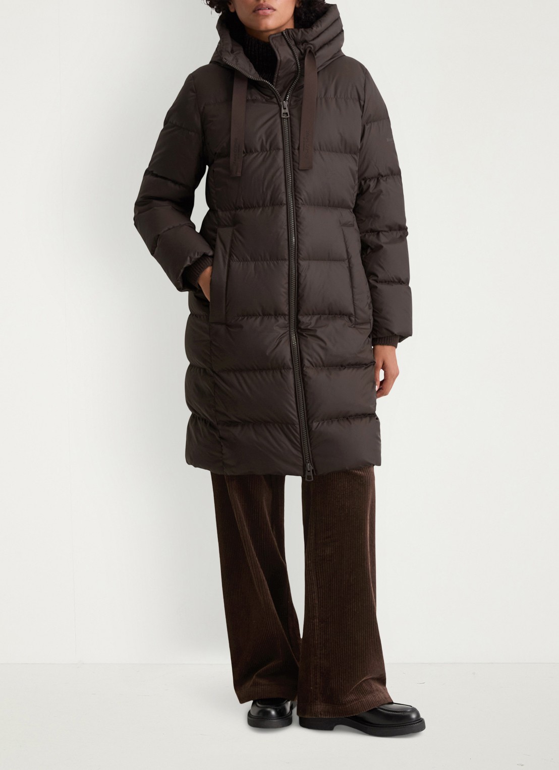 Marc O'Polo Puffer jas met capuchon - voorkant 2 donkerbruin
