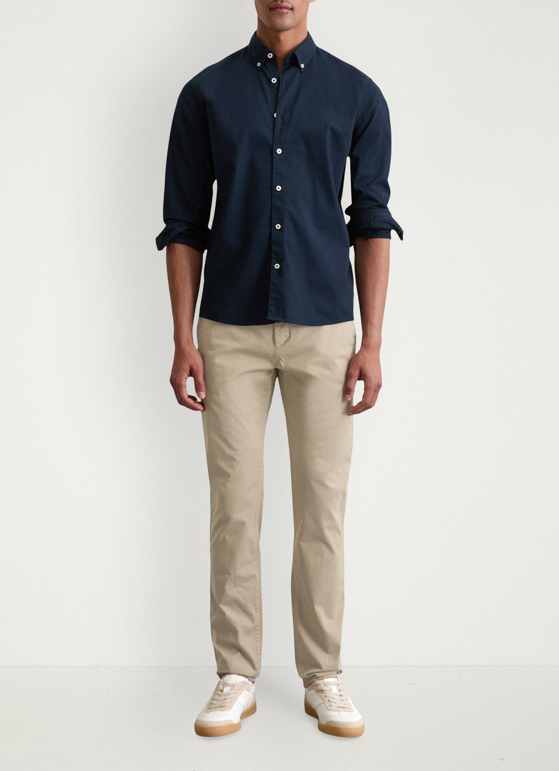 Marc O'Polo Regular fit overhemd met logoborduring - voorkant 3 donkerblauw