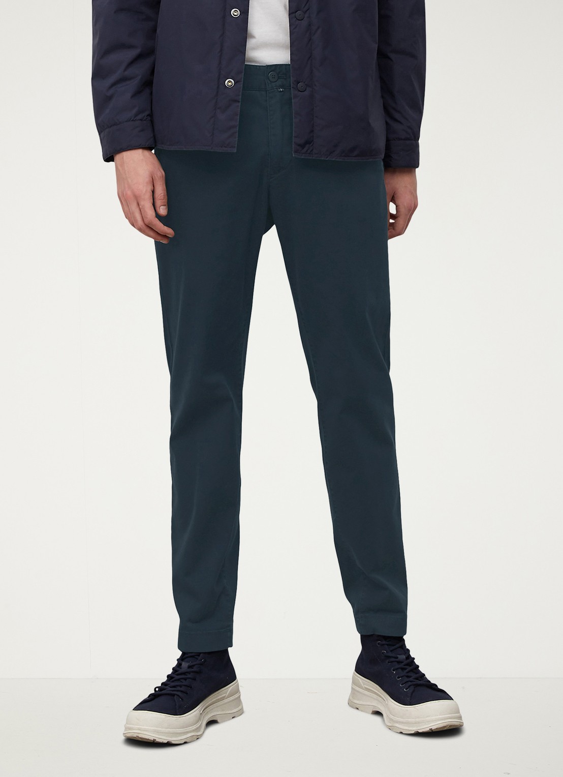 Marc O'Polo Stig shaped fit chino met stretch - voorkant 2 blauw