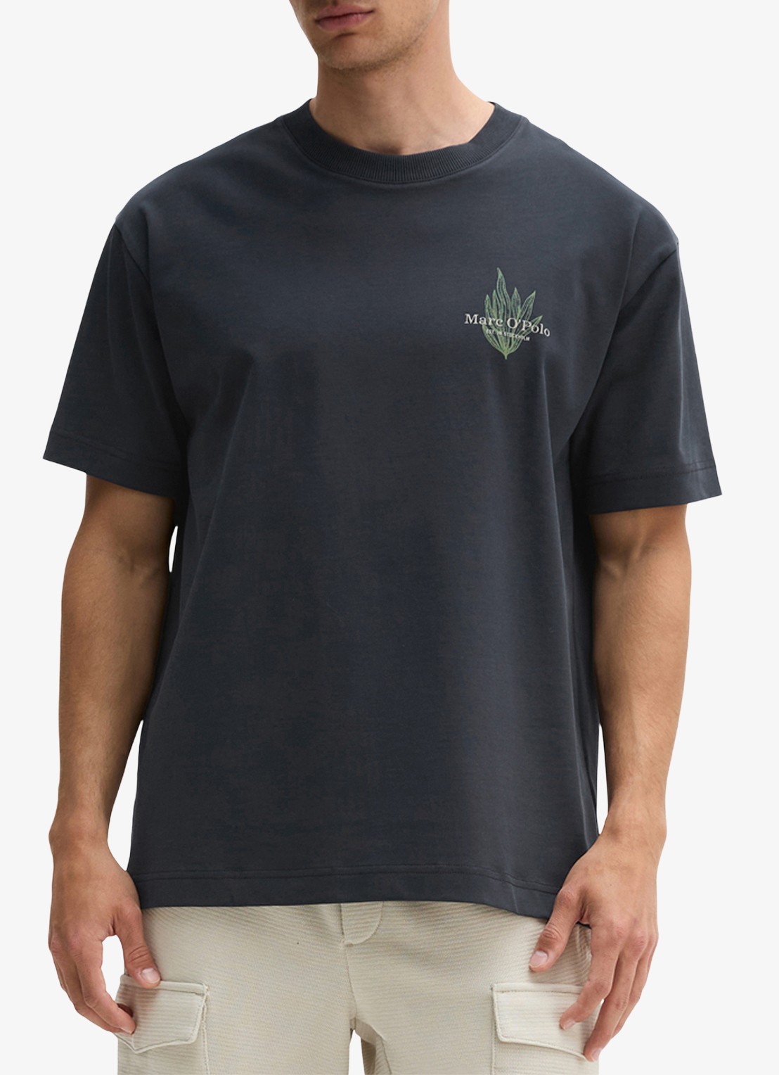 Marc O'Polo T-shirt met logo- en backprint - detail 4 donkerblauw