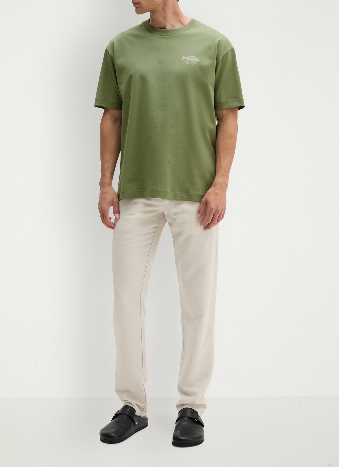 Marc O'Polo T-shirt met logo - voorkant 2 sage green-3253 / groen