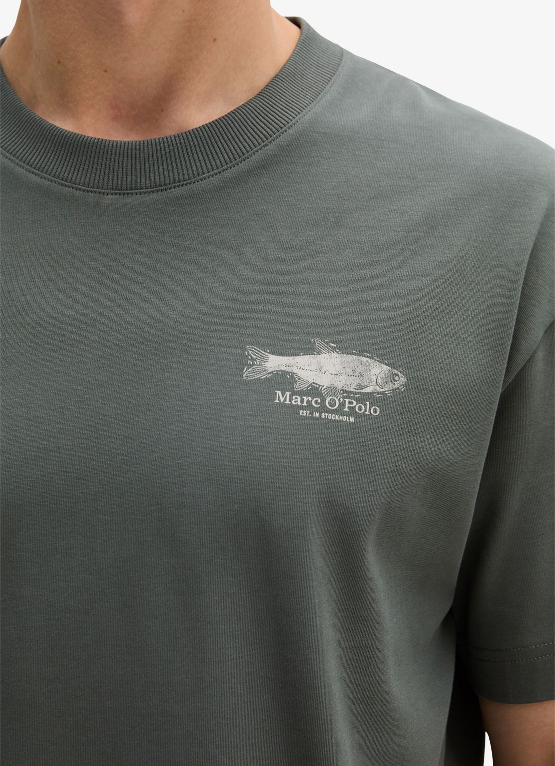 Marc O'Polo T-shirt met print - detail 2 mangrove-0362 / groen