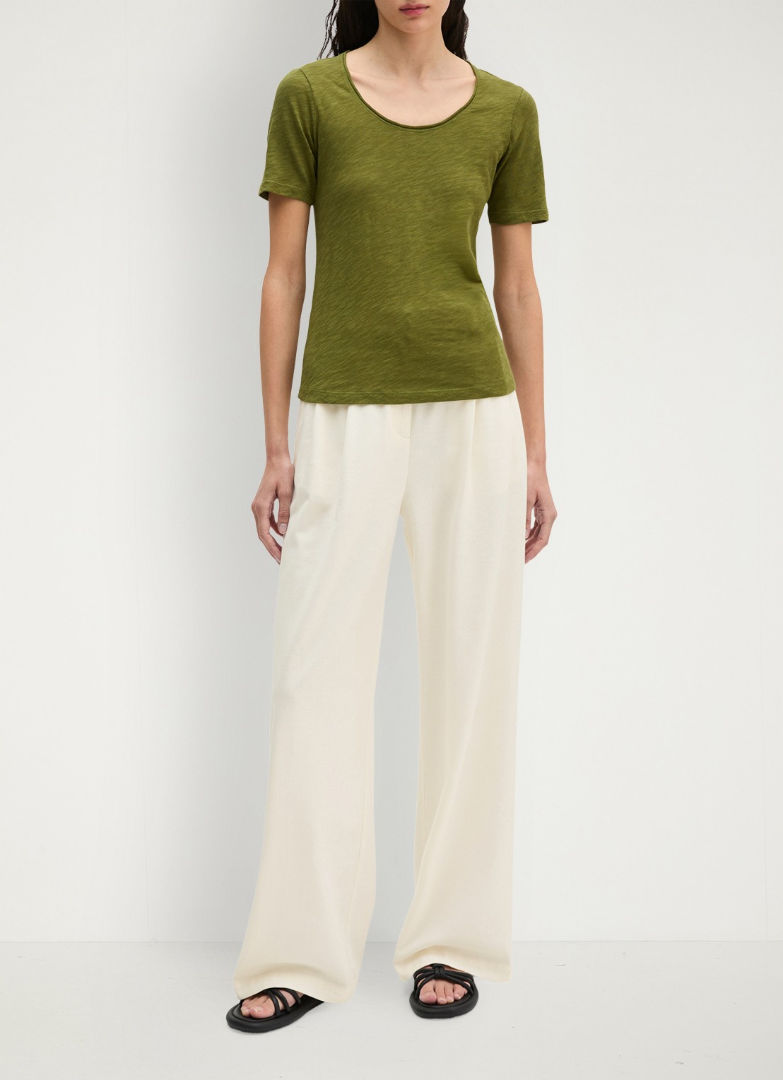 Marc O'Polo T-shirt met ronde hals - voorkant 5 shaded fern / groen