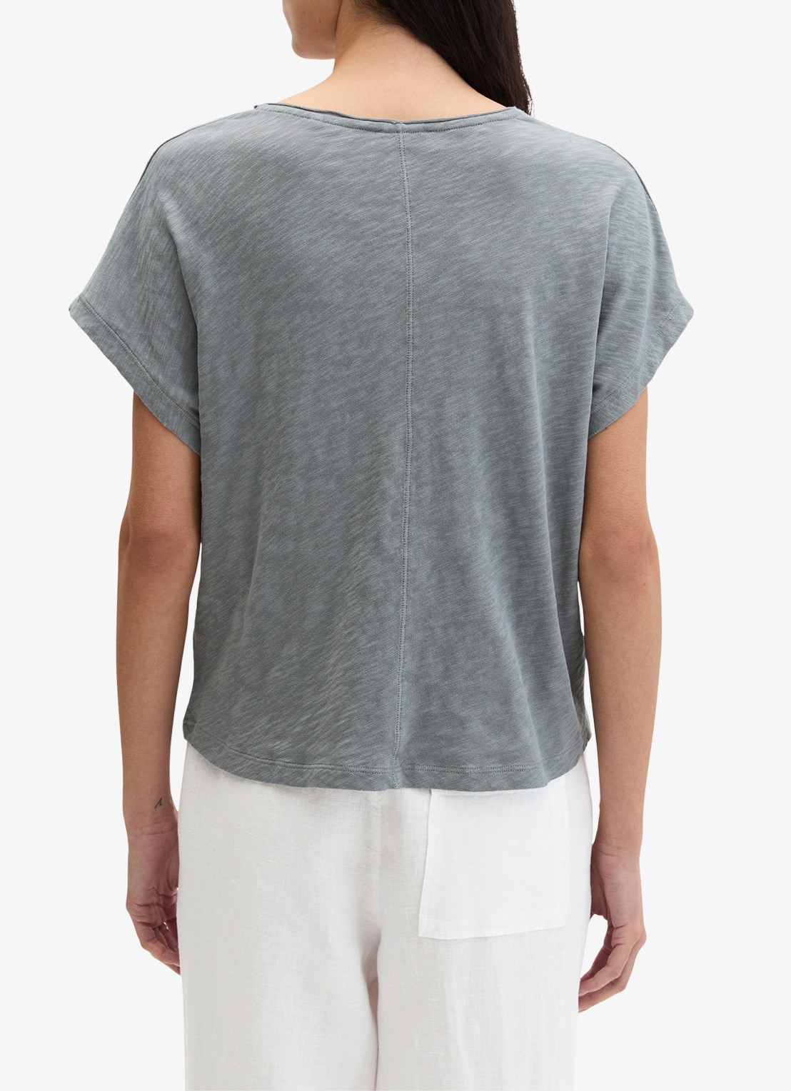 Marc O'Polo T-shirt met V-hals - achterkant 5 quiet sea-0639 / blauw