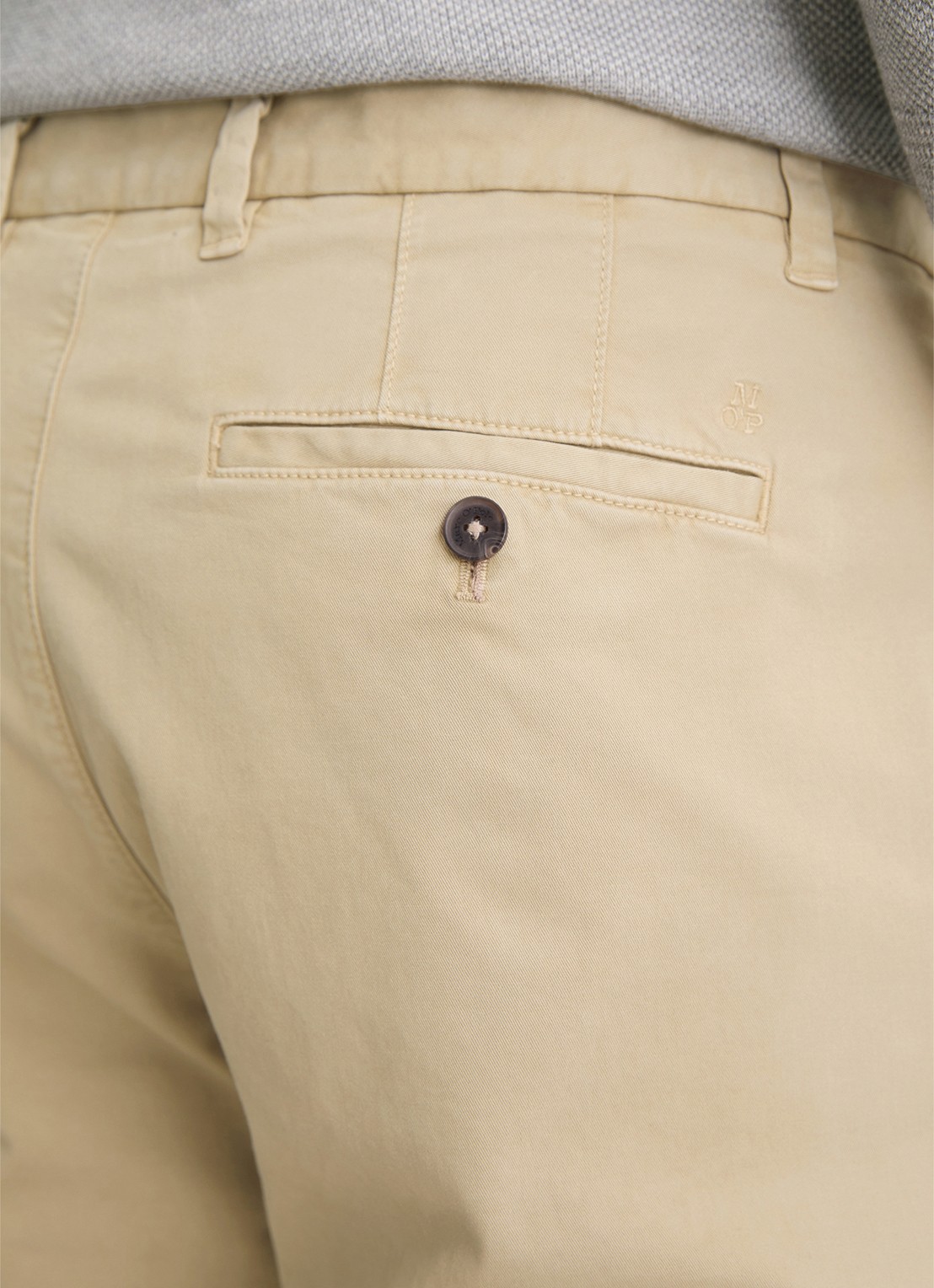 Marc O'Polo Tapered fit chino in katoenblend - detail 5 pure cashmere-2343 / beige