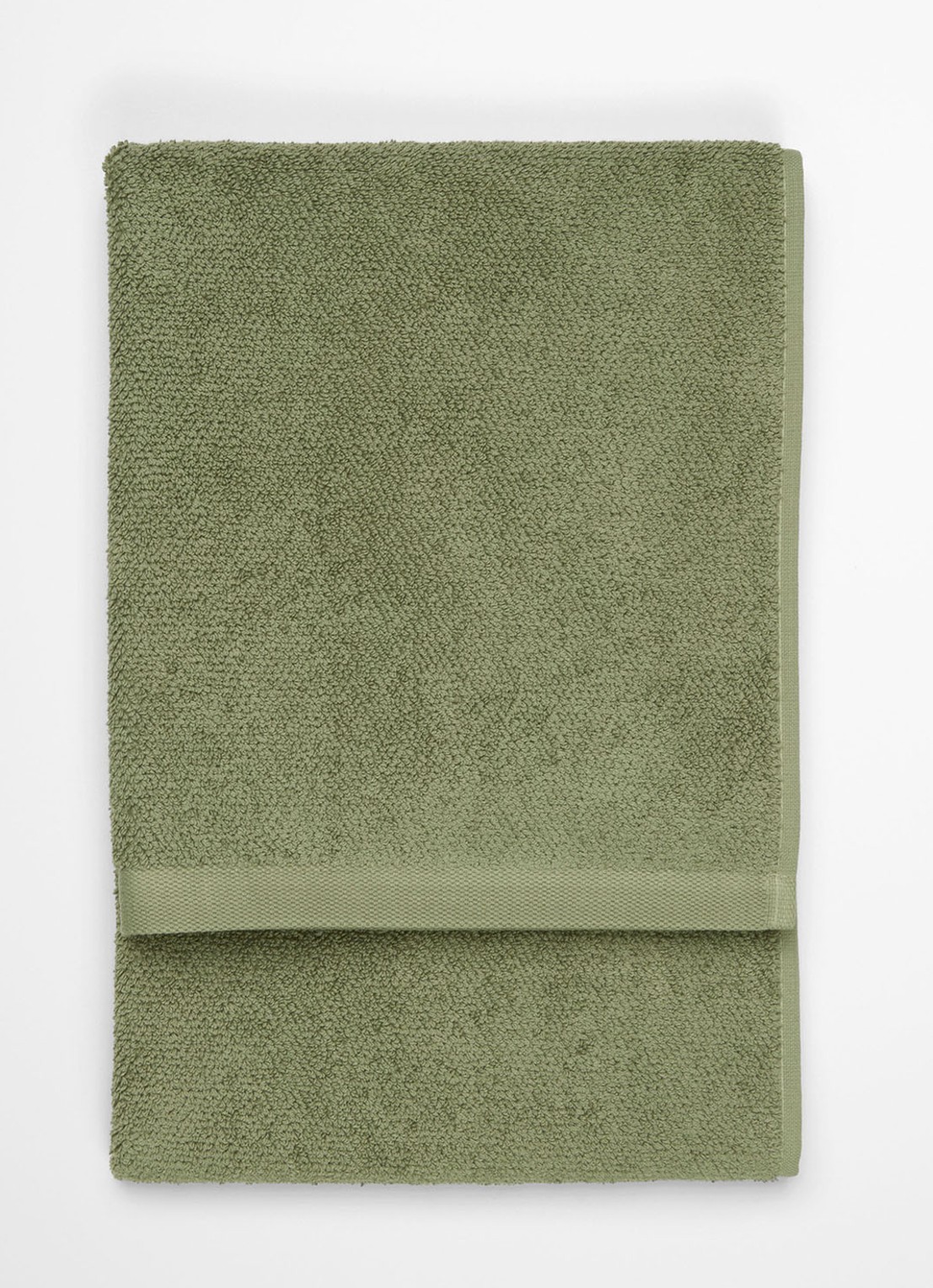 Marc O'Polo Timeless gastendoek van  katoen badstof - voorkant 3 olijfgroen