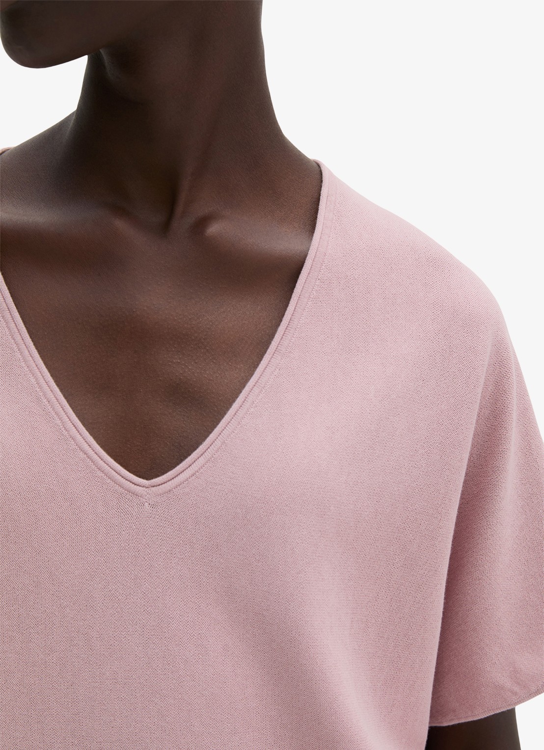 Marc O'Polo Trui met V-hals - detail 4 mild rose / paars
