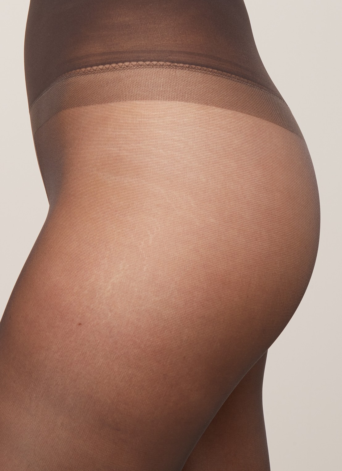 MarcMarcs Comfort panty in 40 denier met zijdeglans - detail 4 bruin