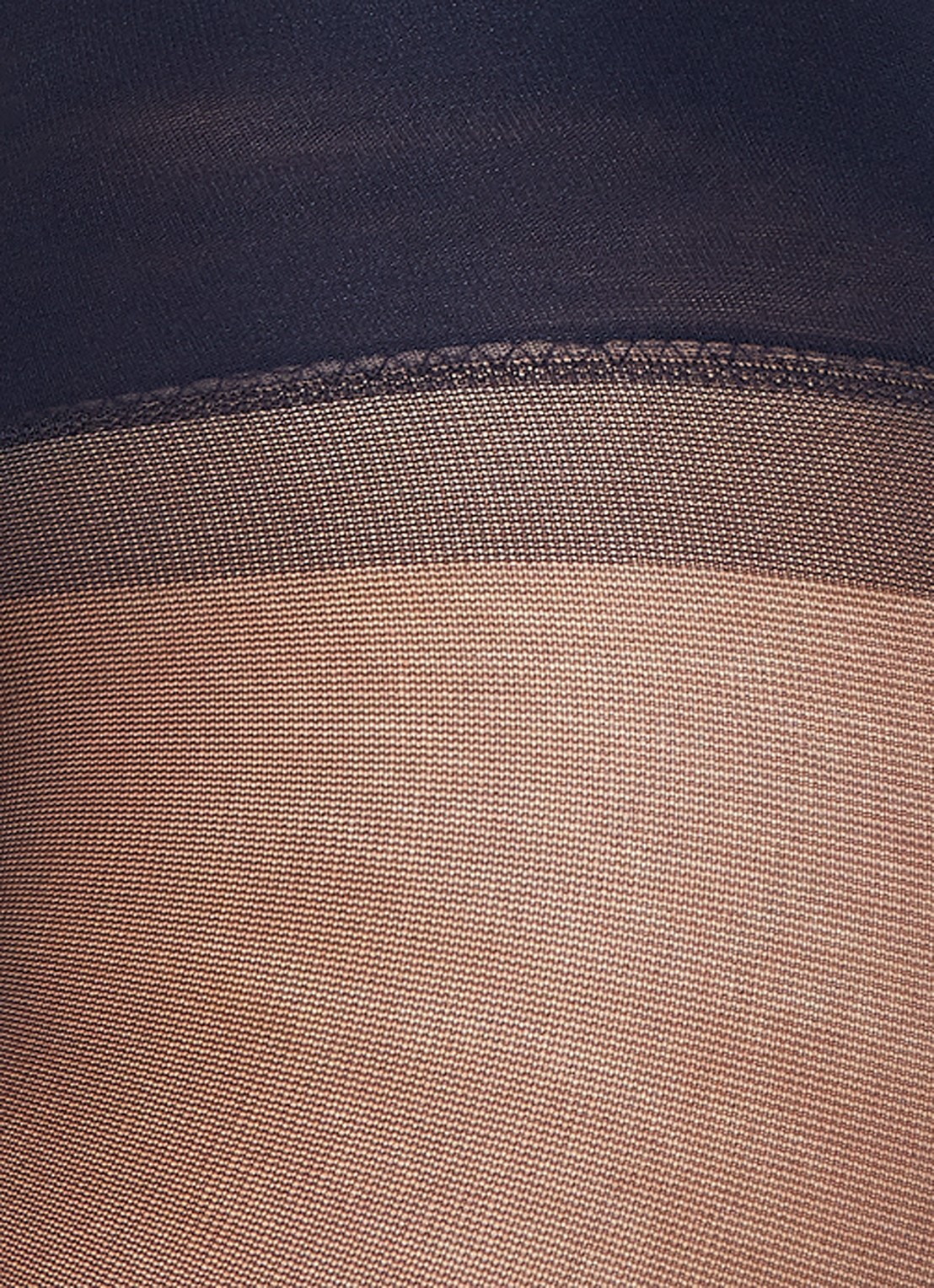 MarcMarcs Comfort panty in 40 denier met zijdeglans - detail indigo